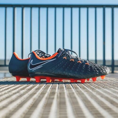 Image de l'article Quelle est la chaussure de football la plus légère du marché ?