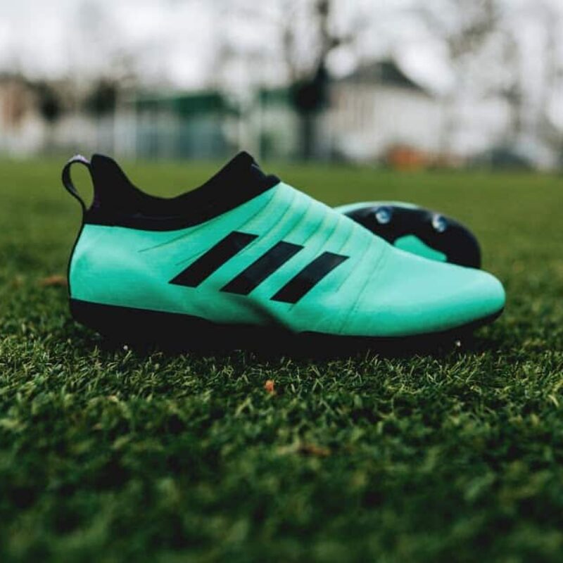 adidas glitch 18