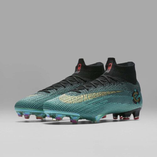 Image de l'article Nike dévoile le Chapitre 6 des chaussures spéciales pour Cristiano Ronaldo :Born Leader