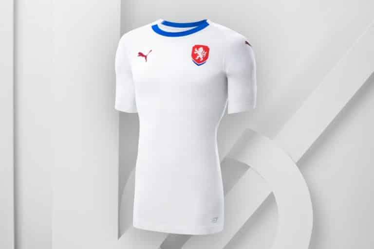 Maillot De Hockey Sur Glace République Tchèque N°25 - Taille M - Occasion