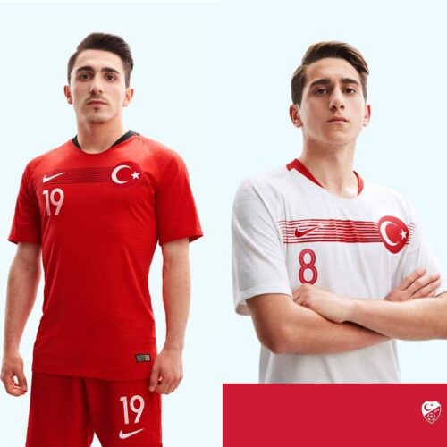 Image de l'article Nike dévoile les nouveaux maillots de la Turquie