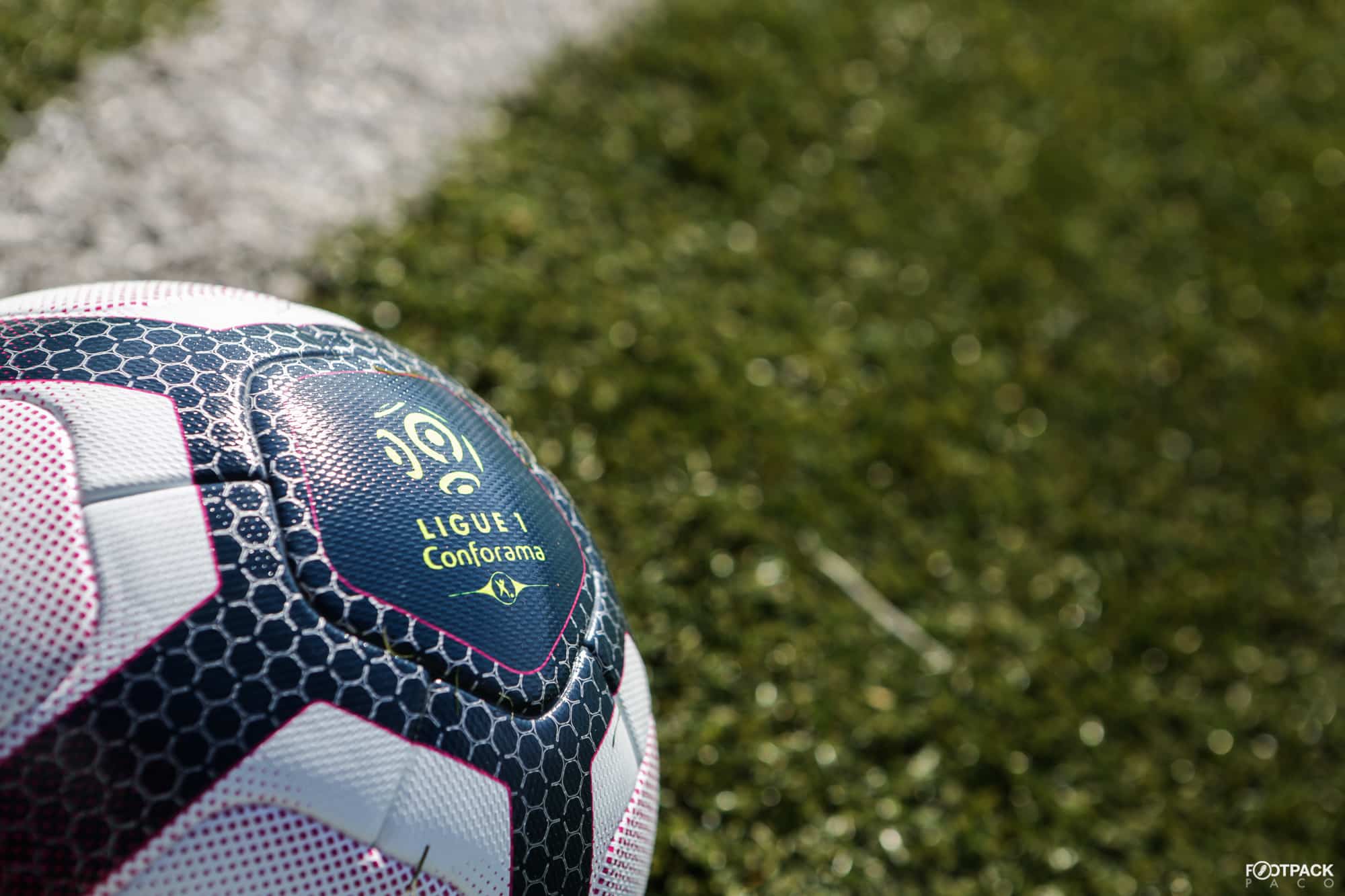 ballon-ligue-1-2018-2019-ulhsport-3