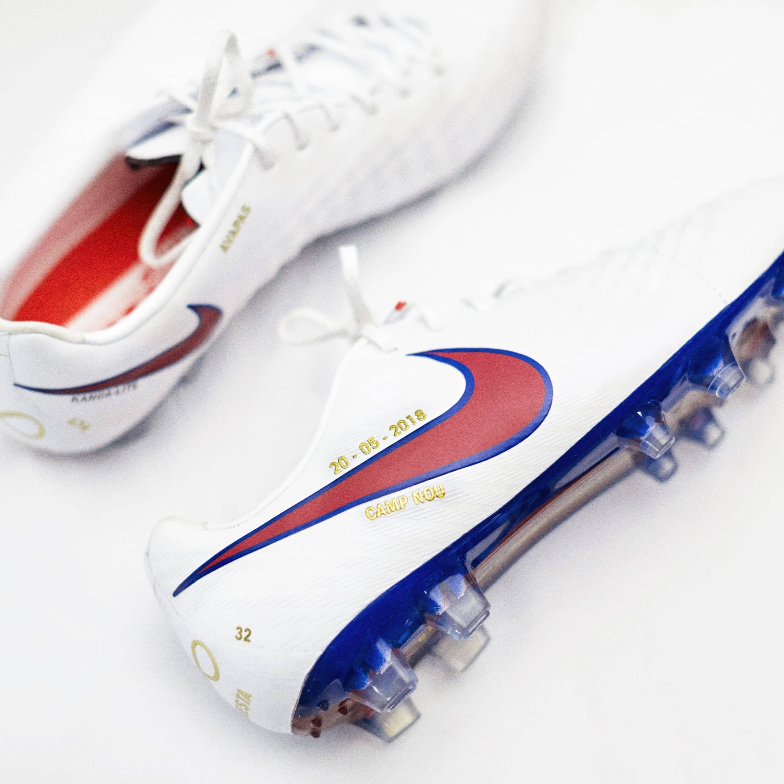 chaussure-football-nike-magista-match-iniesta-fc-barcelone-mai-2018-6