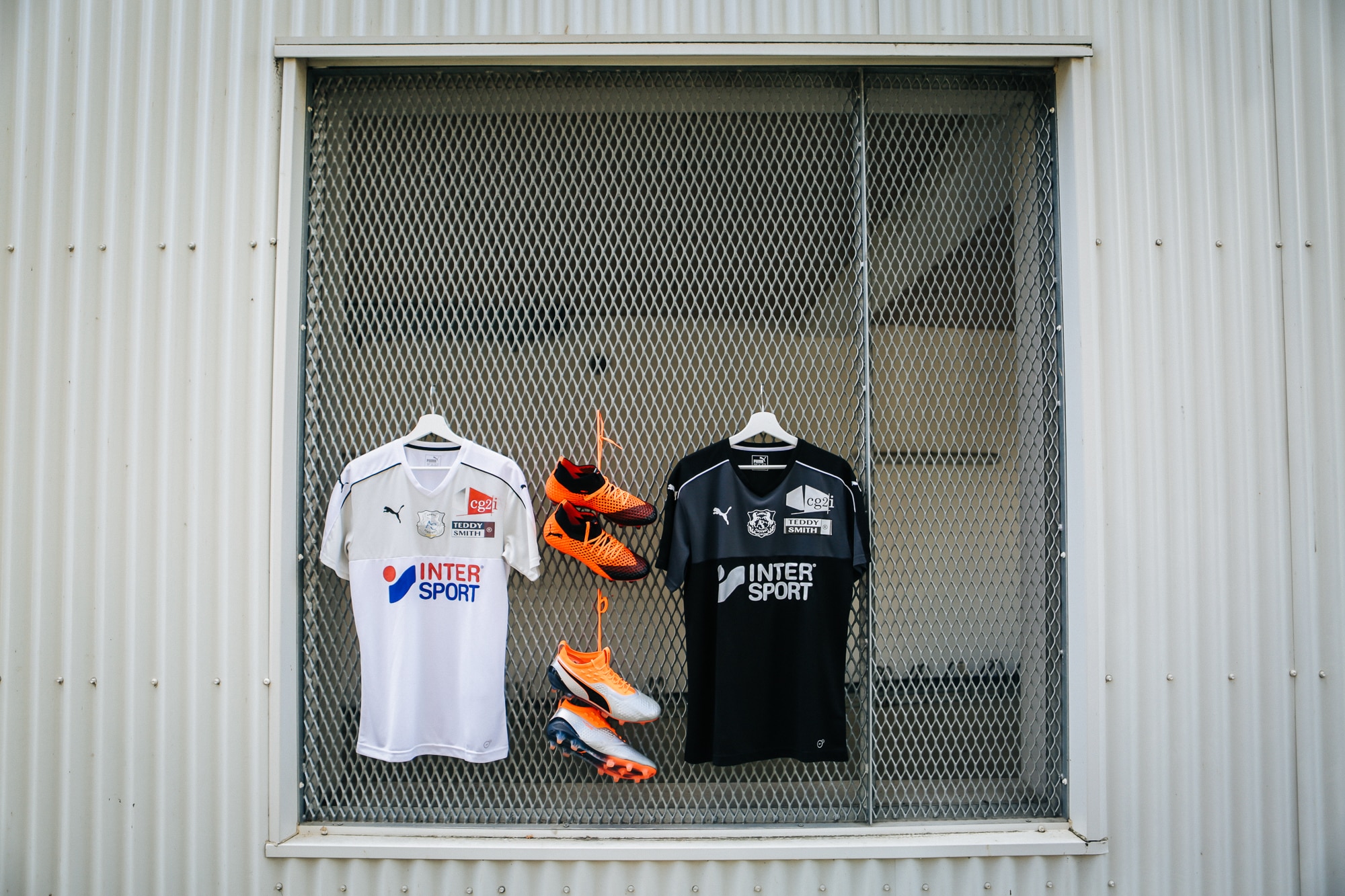 Maillot Extérieur Amiens 2014-2015 N°17 – Adidas, Taille L, Homme, état Moyen