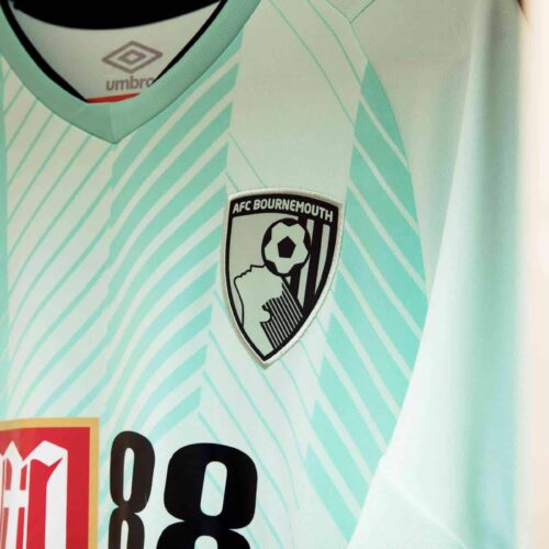 Image de l'article Les autres maillots 2018-2019 en Angleterre
