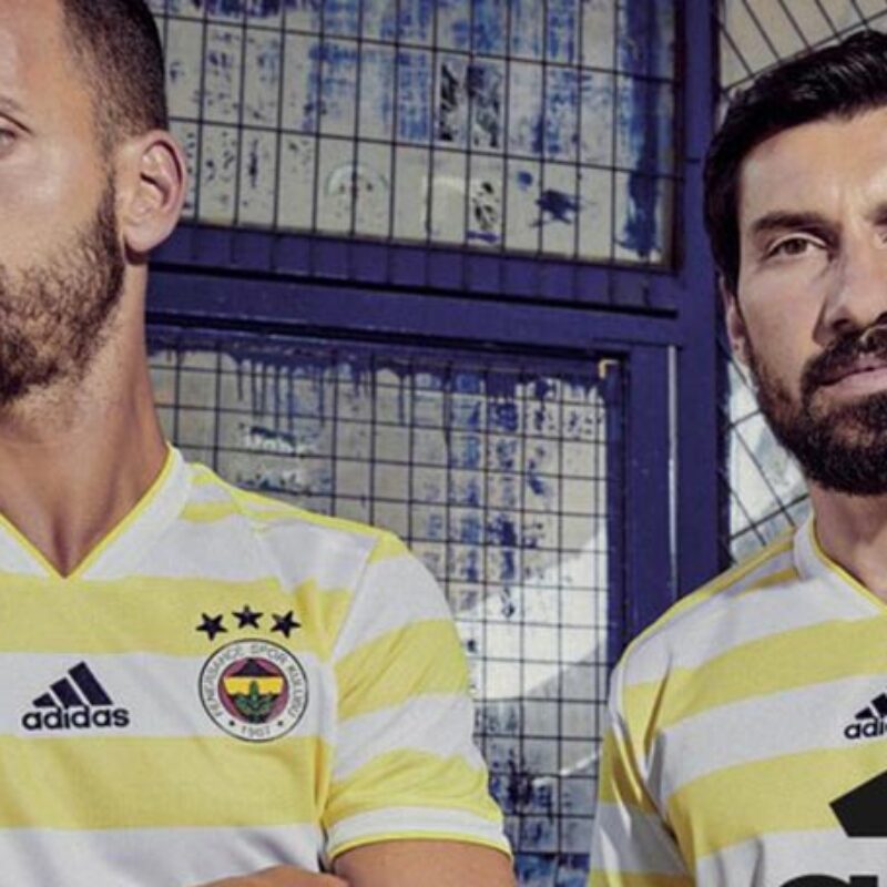 Fenerbahçe dévoile ses maillots pour la saison 2017-2018