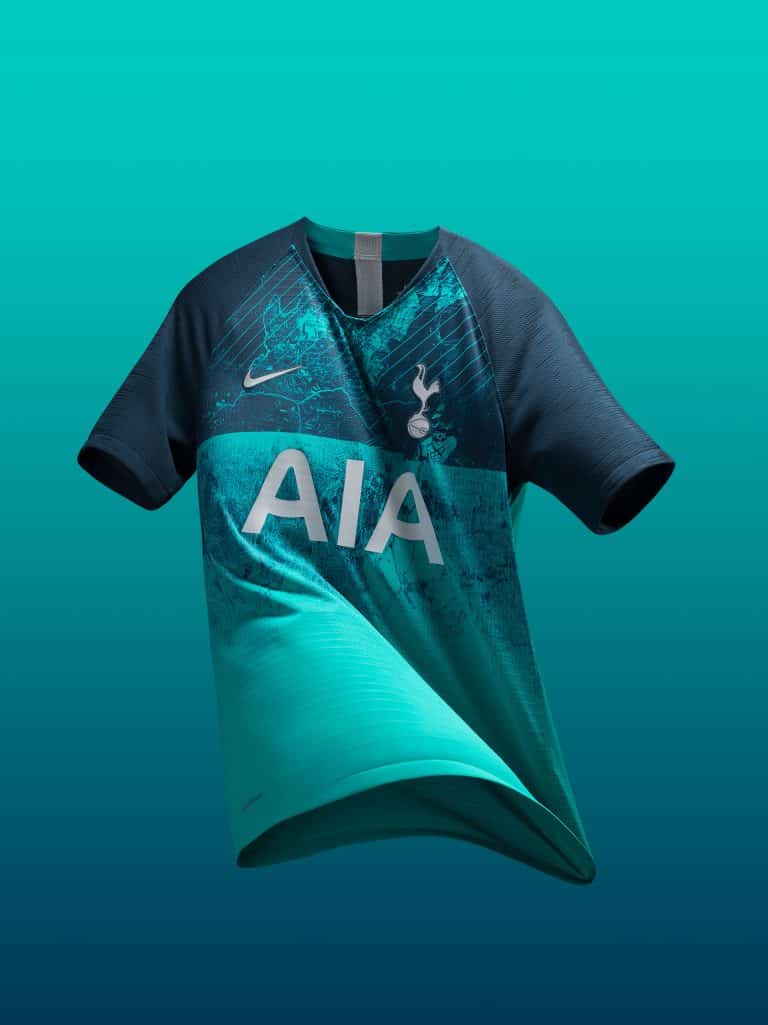 Tottenham présente avec Nike ses maillots 20182019