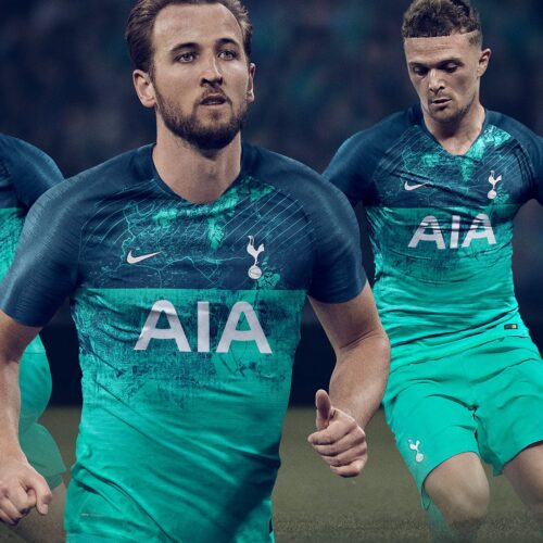 Image de l'article Tottenham présente avec Nike ses maillots 2018-2019
