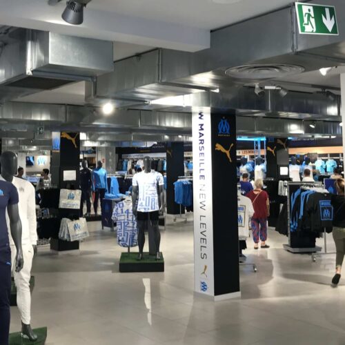 Image de l'article Quel est le maillot le plus cher de Ligue 1 ? Notre classement par prix