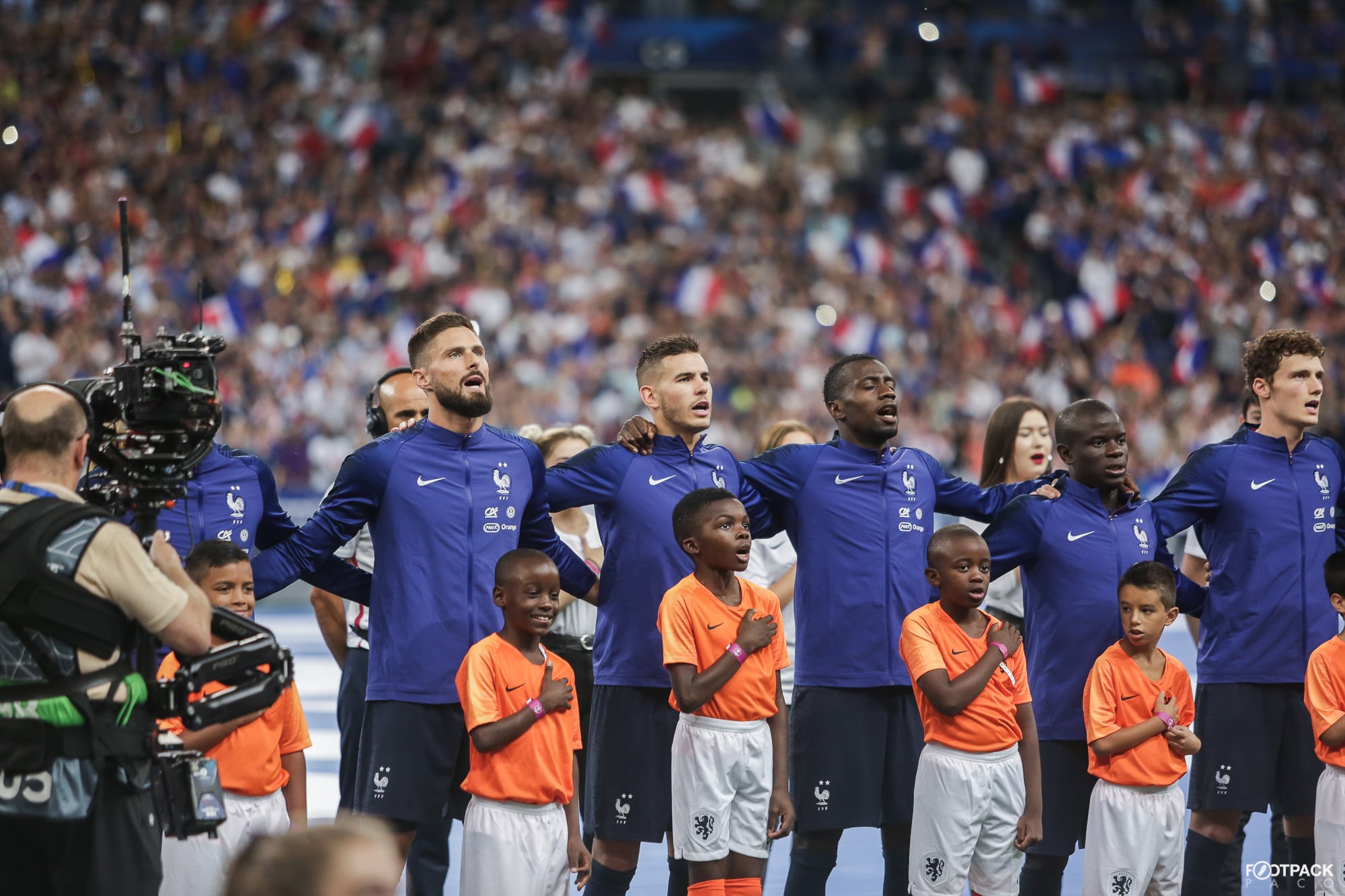 au-stade-france-pays-bas-hymne