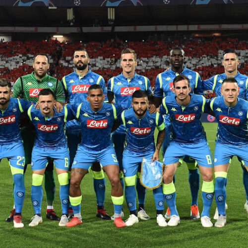 Image de l'article Les maillots Ligue des Champions 2018/19 du Napoli
