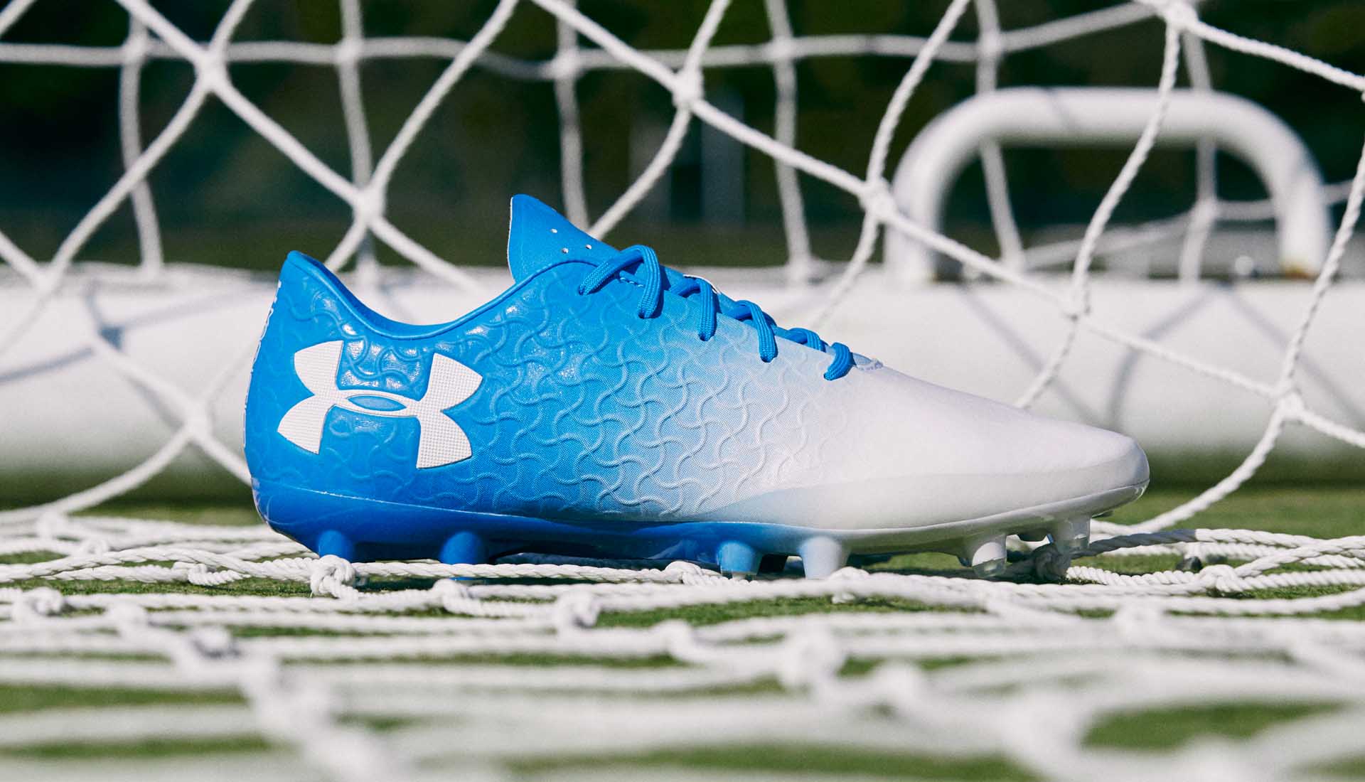 Under Armour dévoile le pack "Blue Circuit"