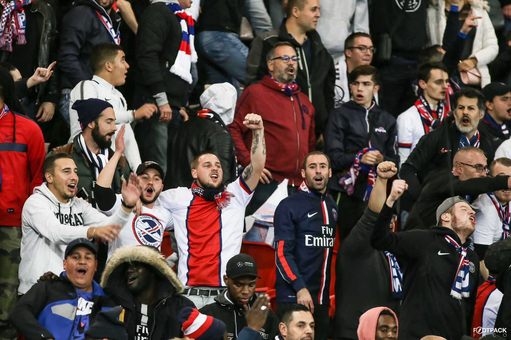 au-stade-paris-sg-naples-footpack-26
