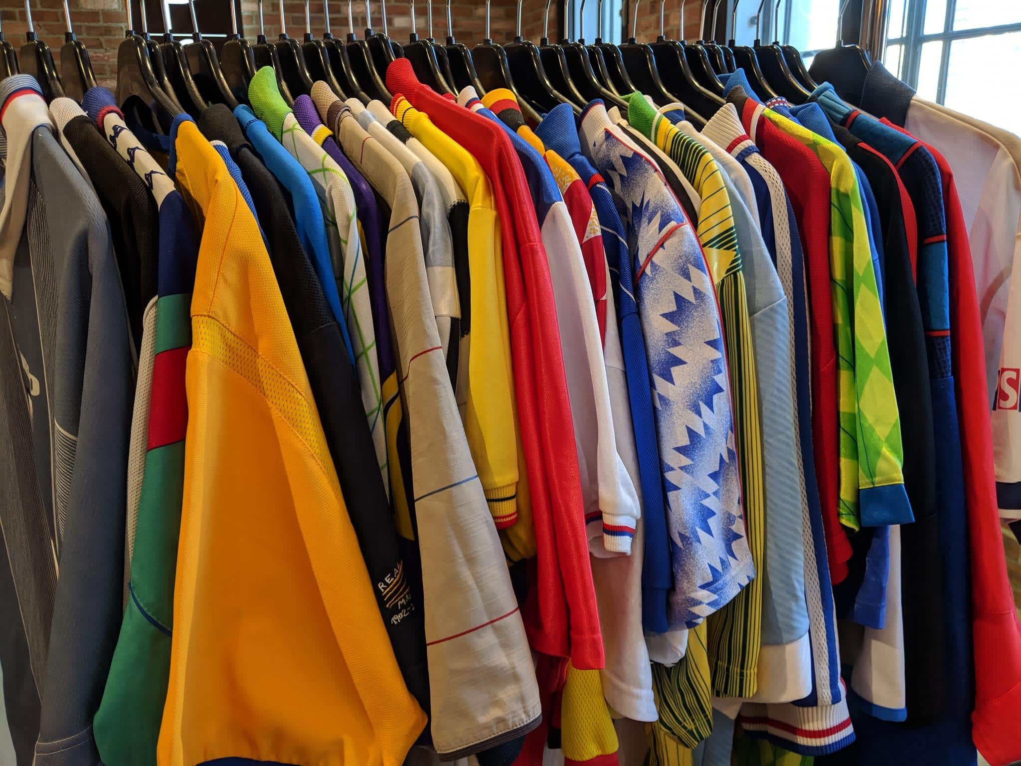 magasin-classic-football-shirts-londres-4