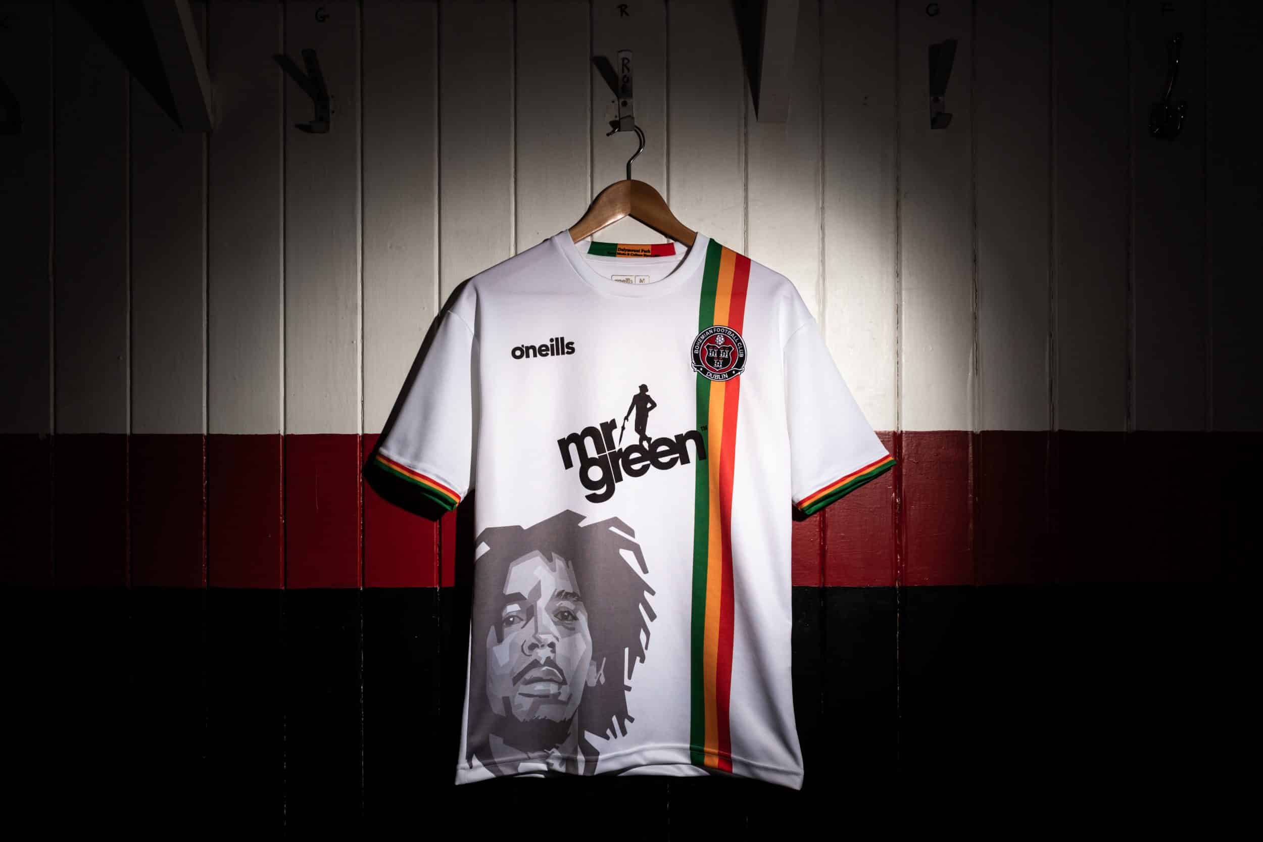 maillot-exterieur-bohemian-fc-2018-2019-bob-marley-5