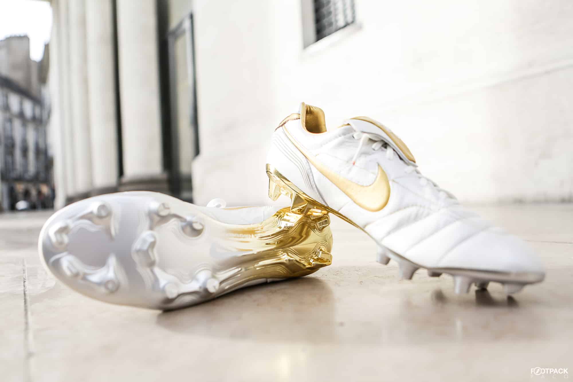 shooting-footpack-nike-tiempo-air-legend-10R-ronaldhino-14