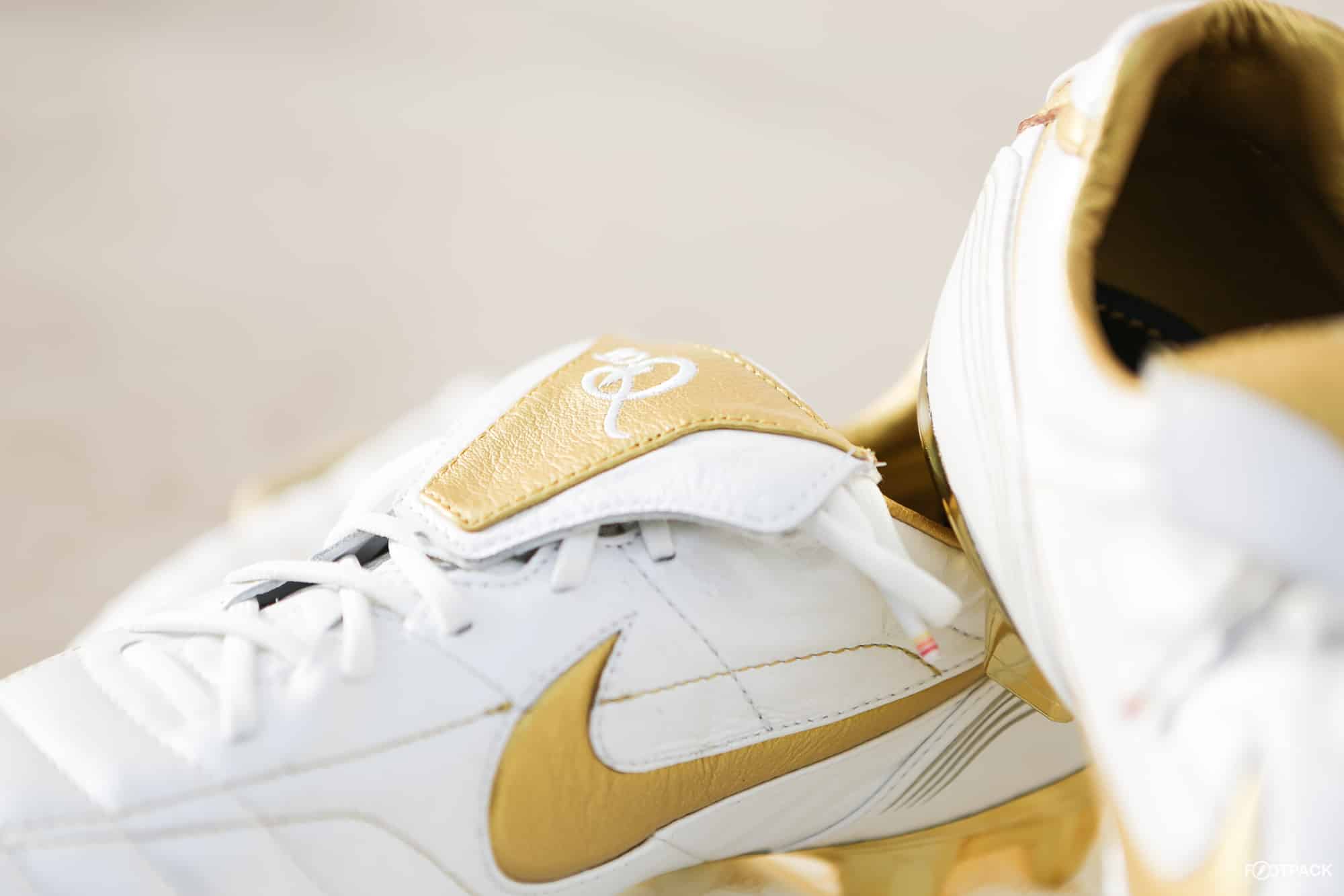 shooting-footpack-nike-tiempo-air-legend-10R-ronaldhino-6