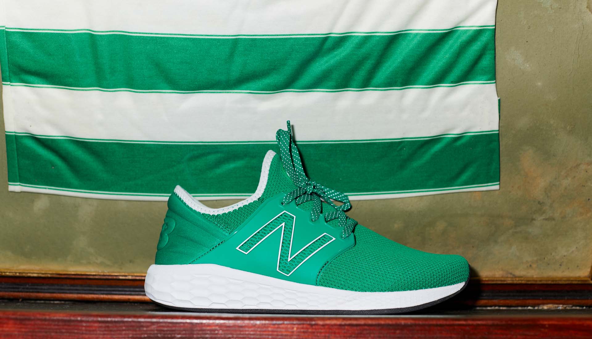 chaussure-new-balance-celtic-cruz