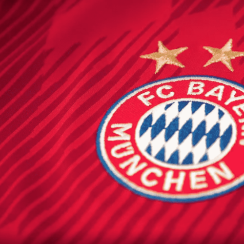 Image de l'article Les supporters du Bayern obtiennent gain de cause, le maillot sera dorénavant rouge et blanc !