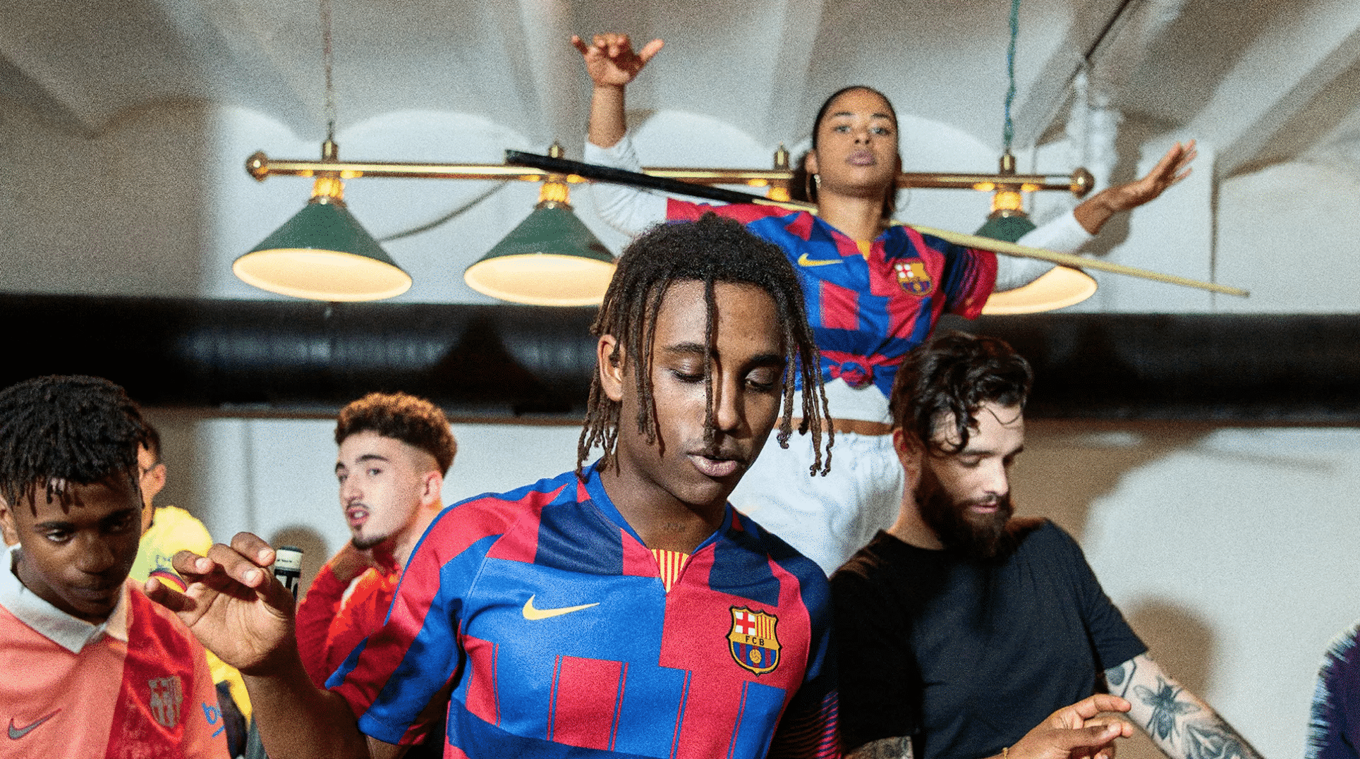 maillot-fc-barcelone-patchwork-20-ans-nike-anniversaire