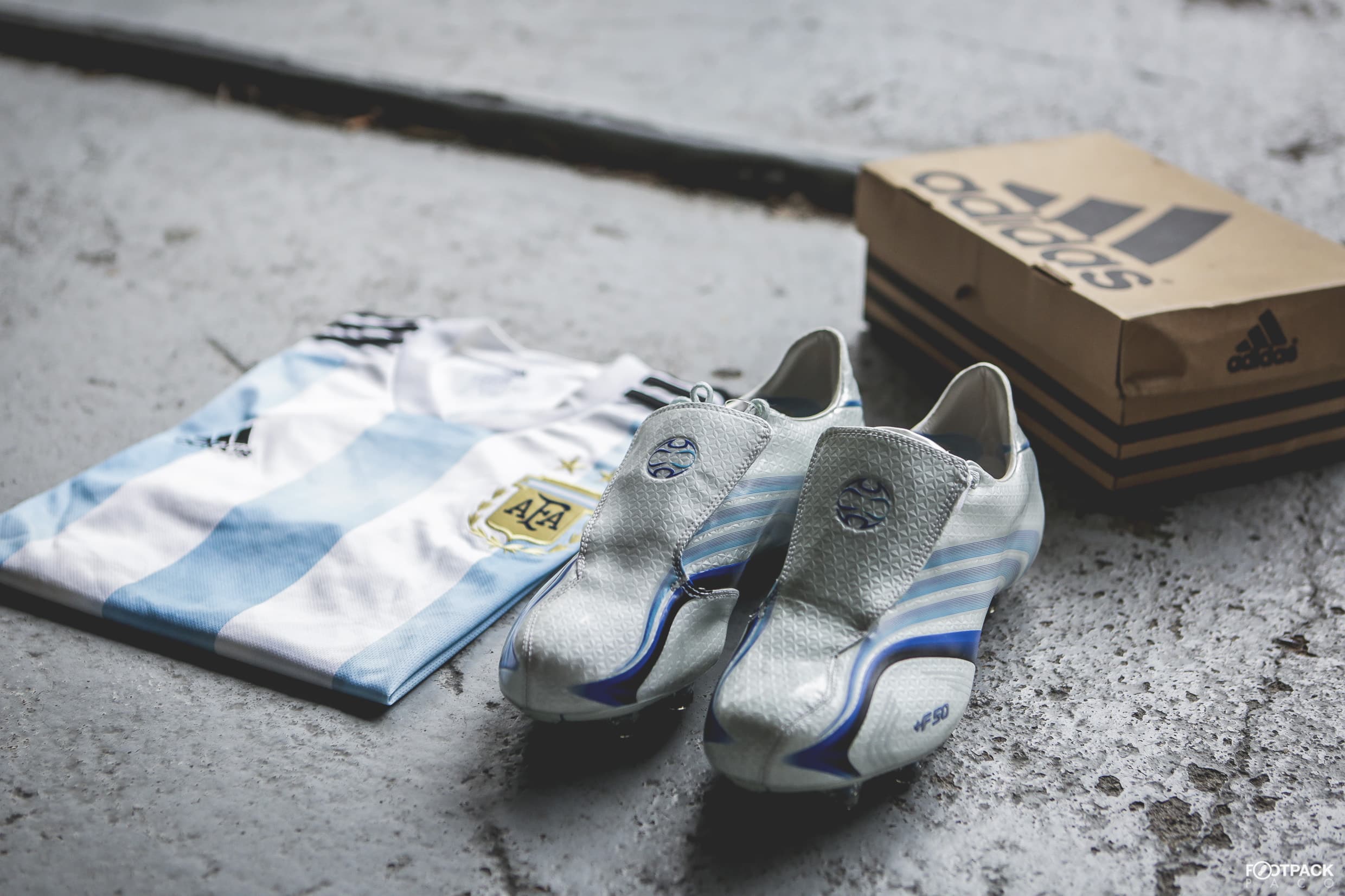 adidas-F50-tunit-chaussures-de-foot-des-annees-2000