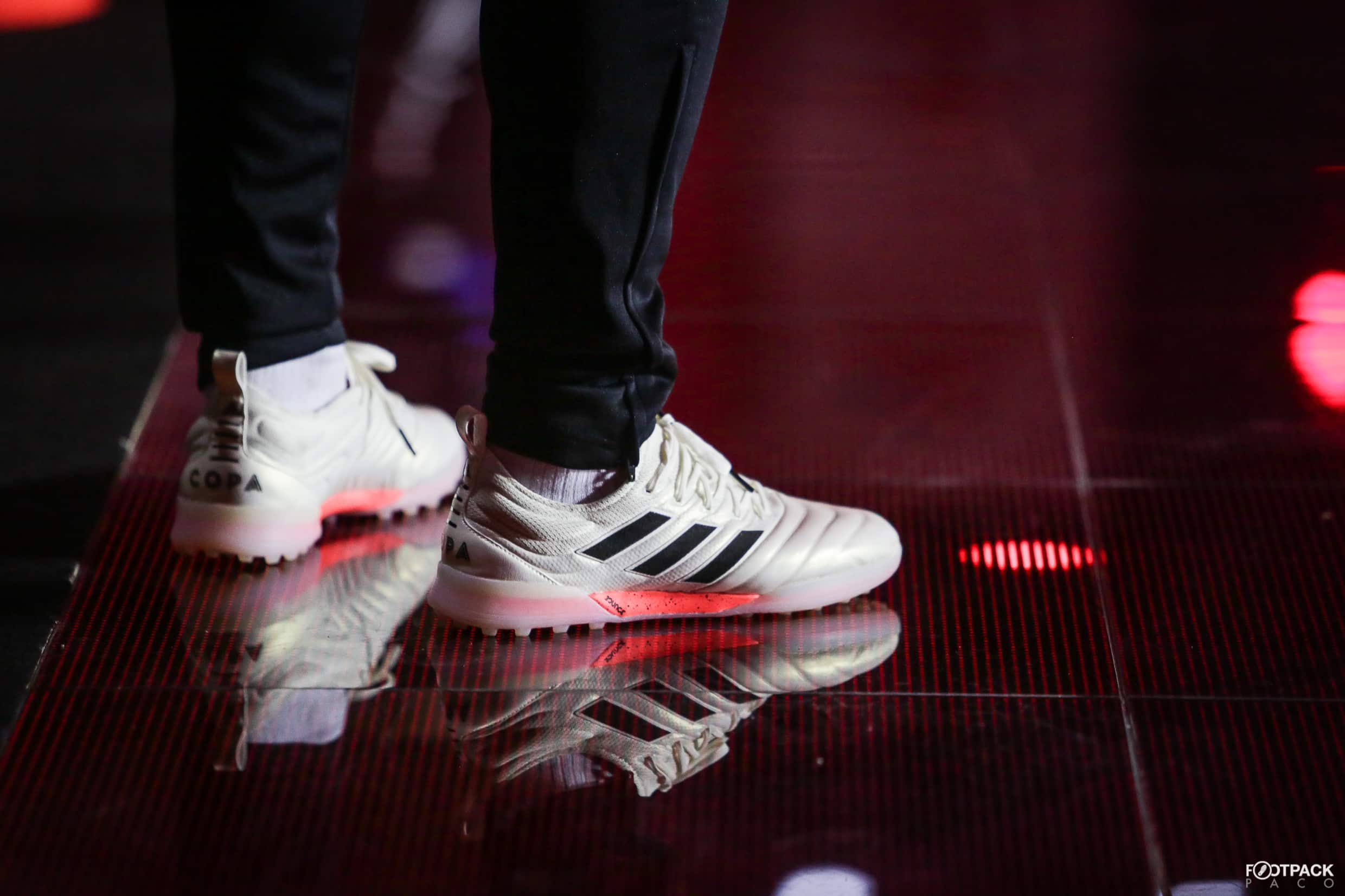 adidas-finale-tango-league-2018-paris-footpack-3
