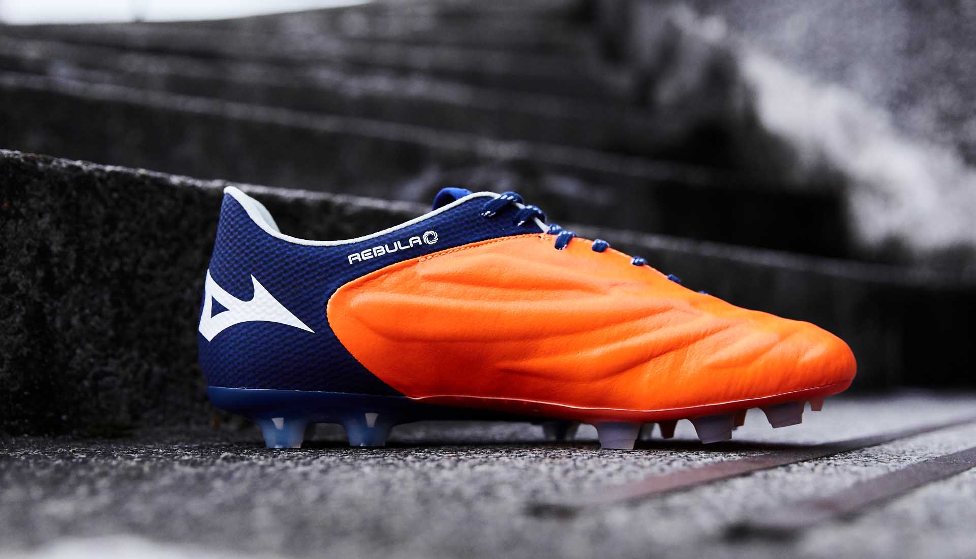mizuno-rebula-2-orange-bleu-1