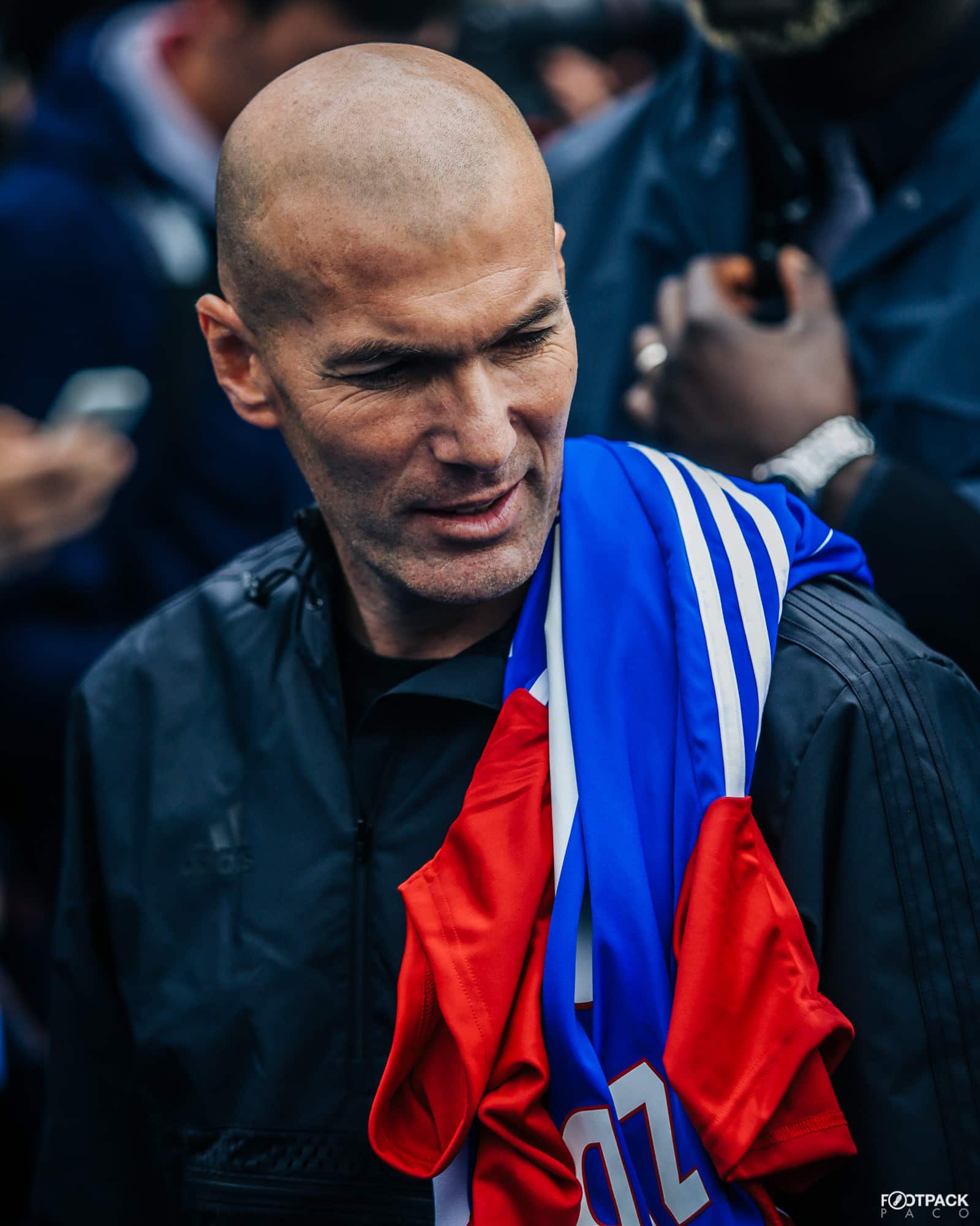 zinedine-zidane-top-50-photos-footpack
