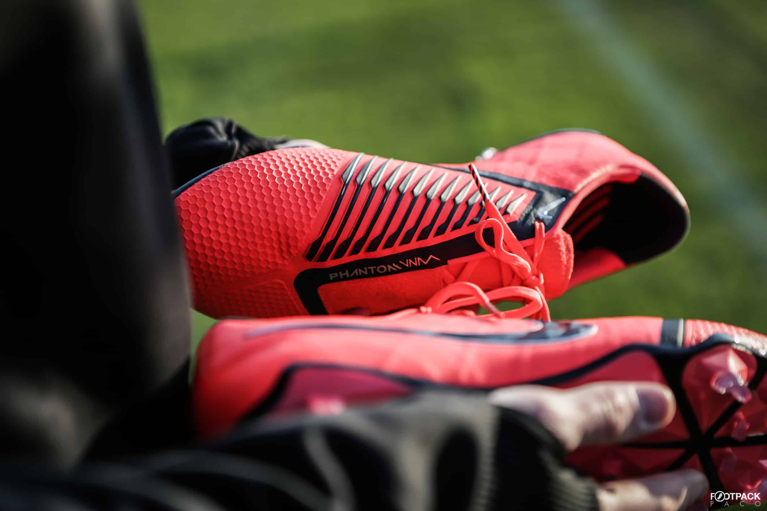 chaussures-nike-phantom-venom-footpack-2
