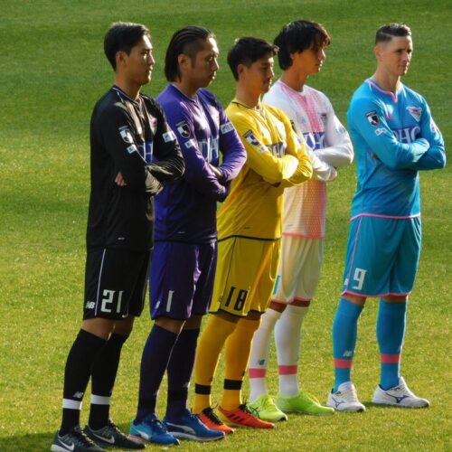 Image de l'article New Balance dévoile les maillots 2019 du Sagan Tosu de Fernando Torres