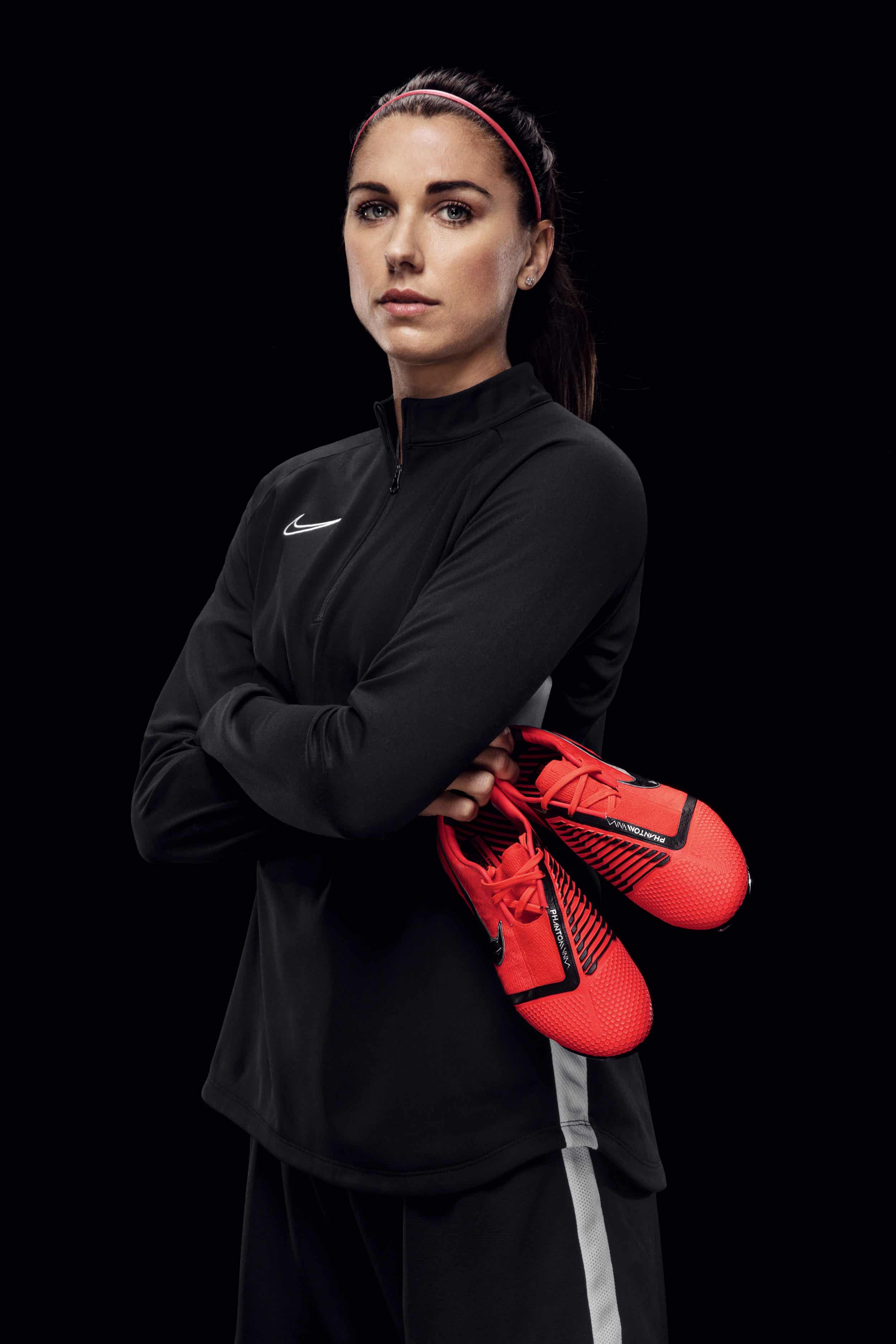 nike-phantom-venom-alex-morgan