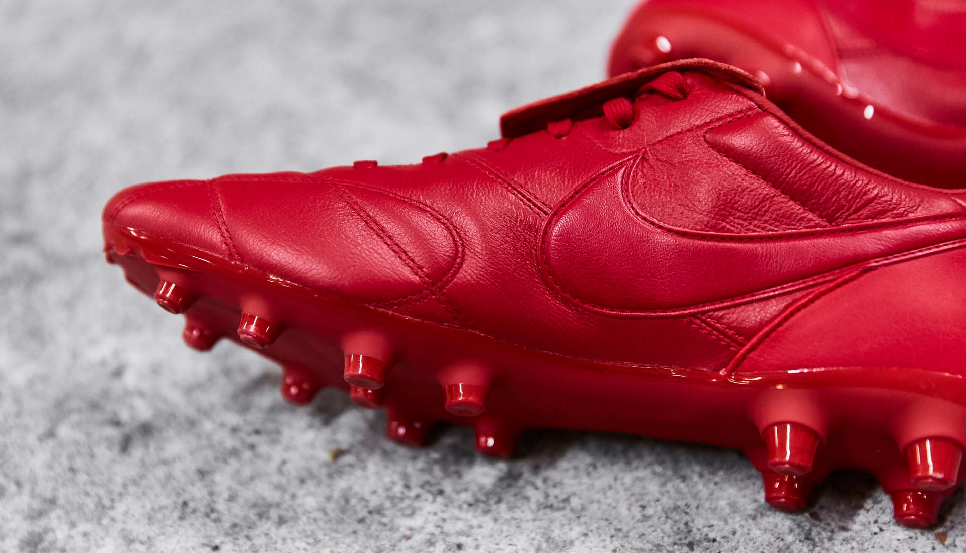 nike-premier-2.0-rouge-2