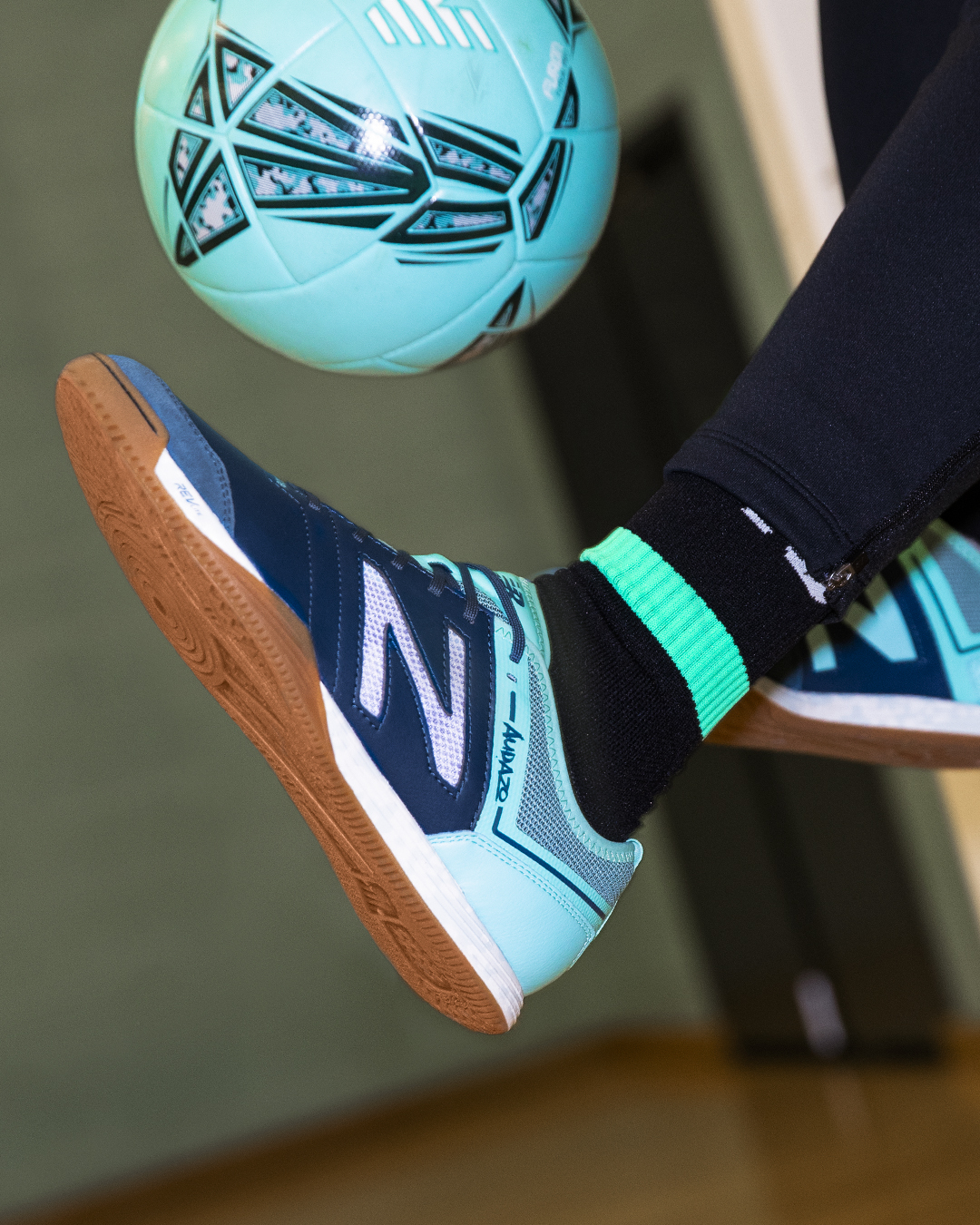 new-balance-audazo-3.0-indoor-1