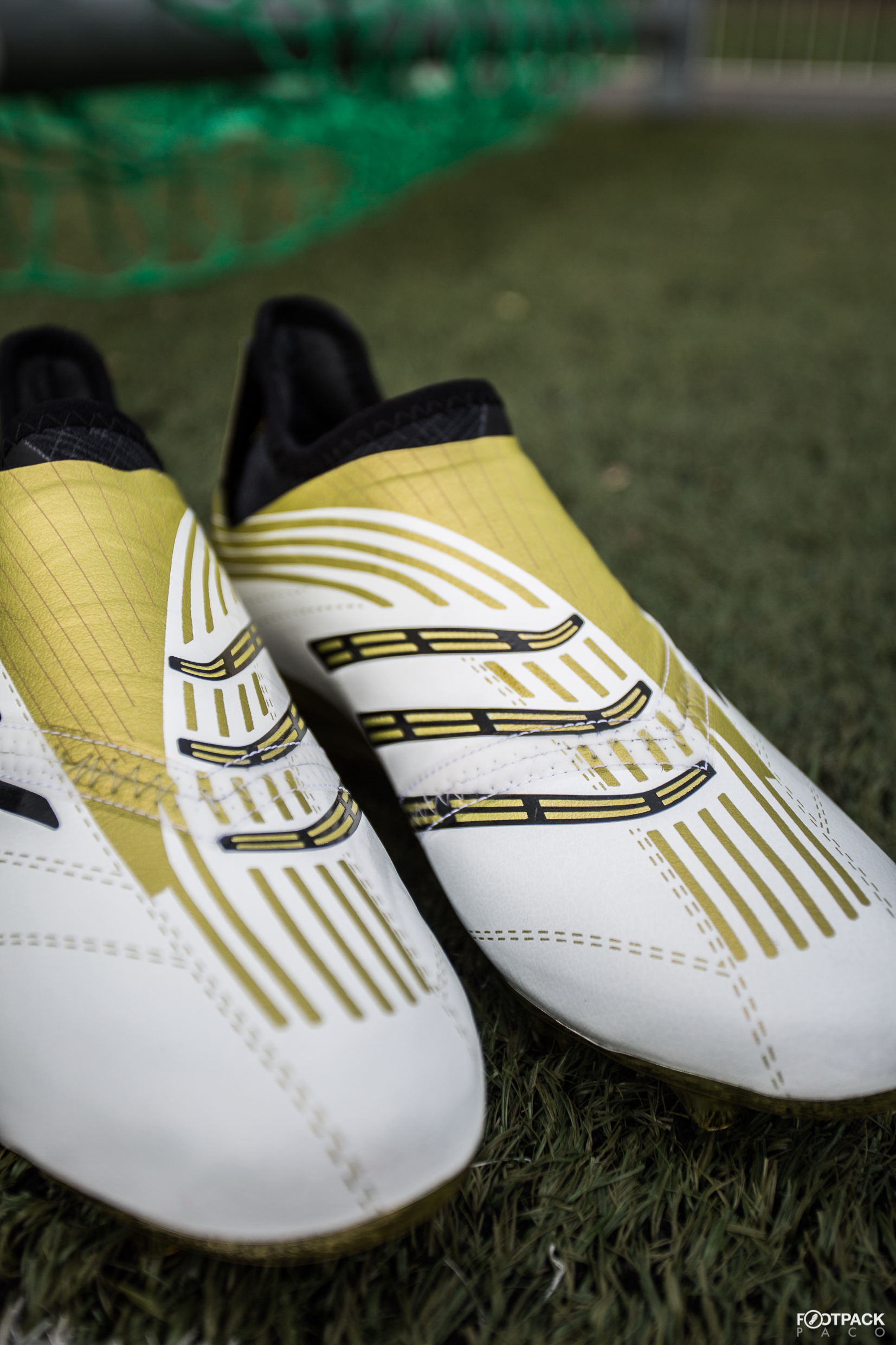 adidas-glitch-classic-pack-absoluteskin-predator-absolute-2006-footpack-1