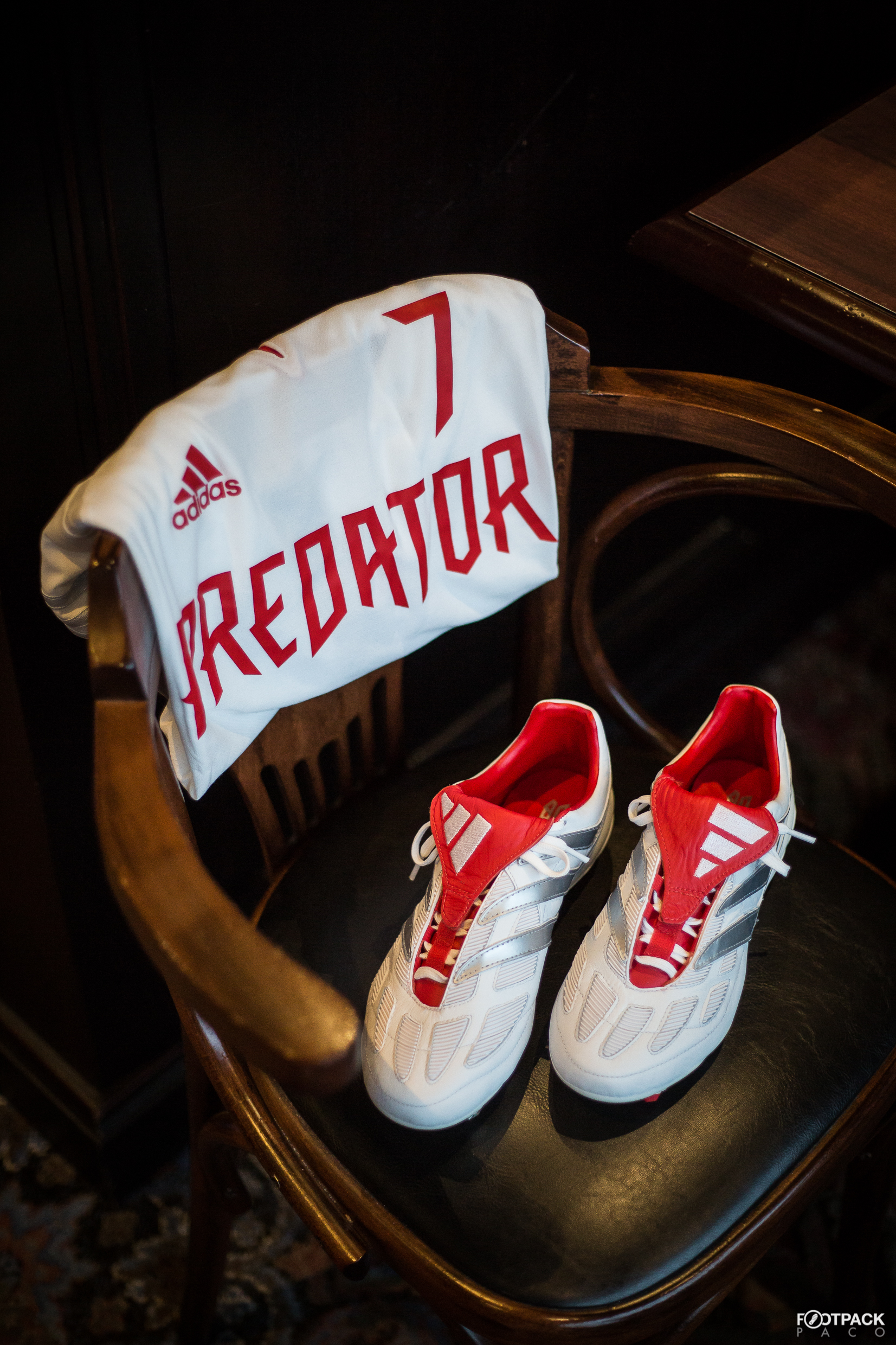 adidas-predator-precision-david-beckham-collection-limitee-25-ans-predator-footpack-11