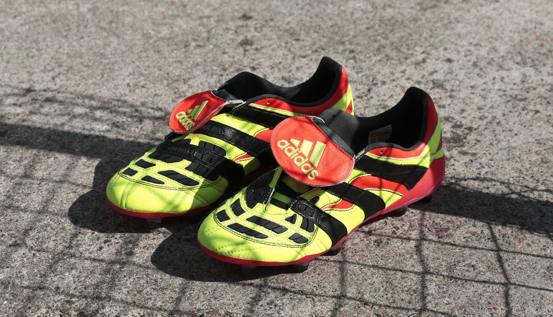 chaussures-foot-adidas-predtor-accelrator-electricity-reedition-2018-1