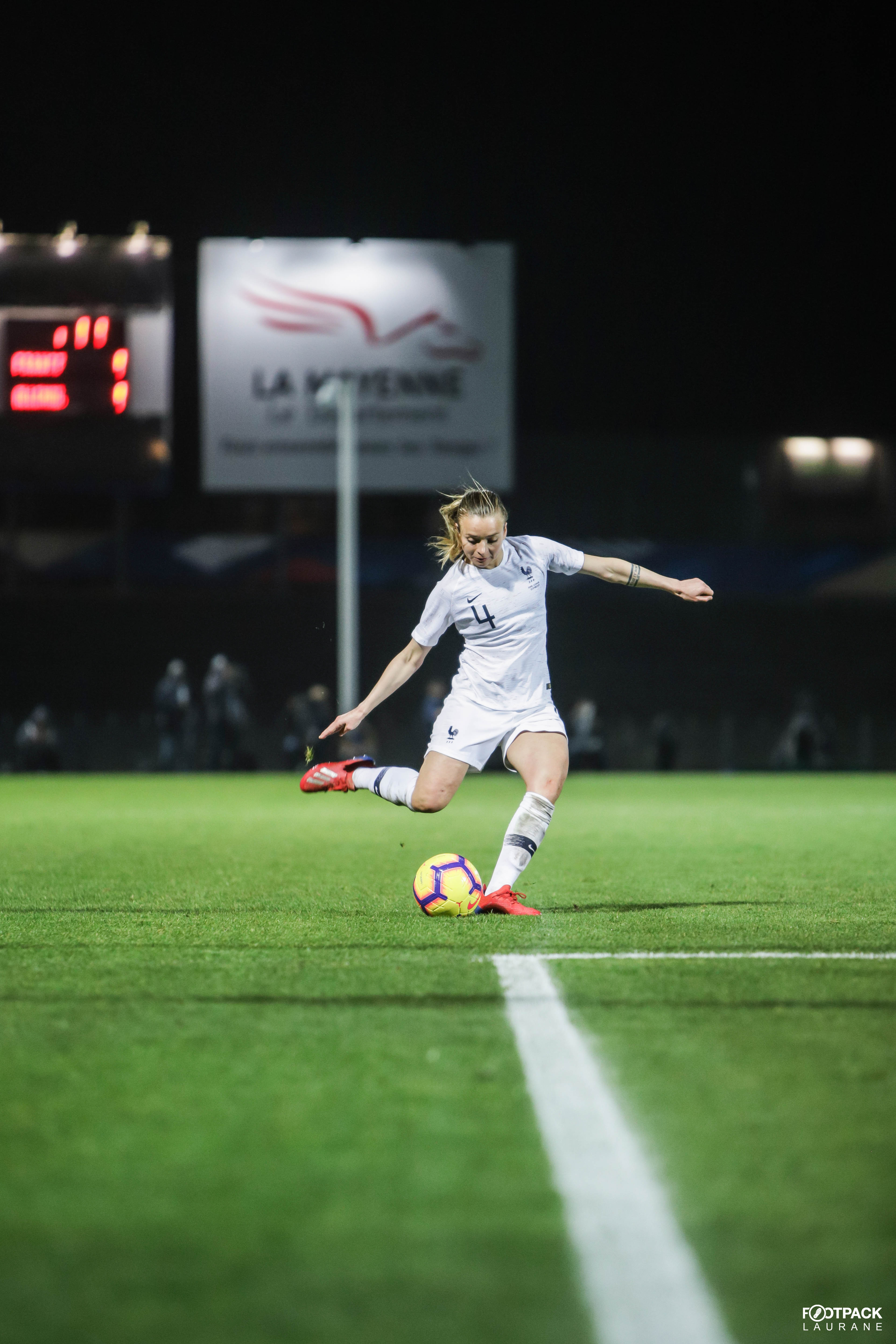 equipe-de-france-feminine-coupe-du-monde-2019-france-allemagne-marion-torrent-1
