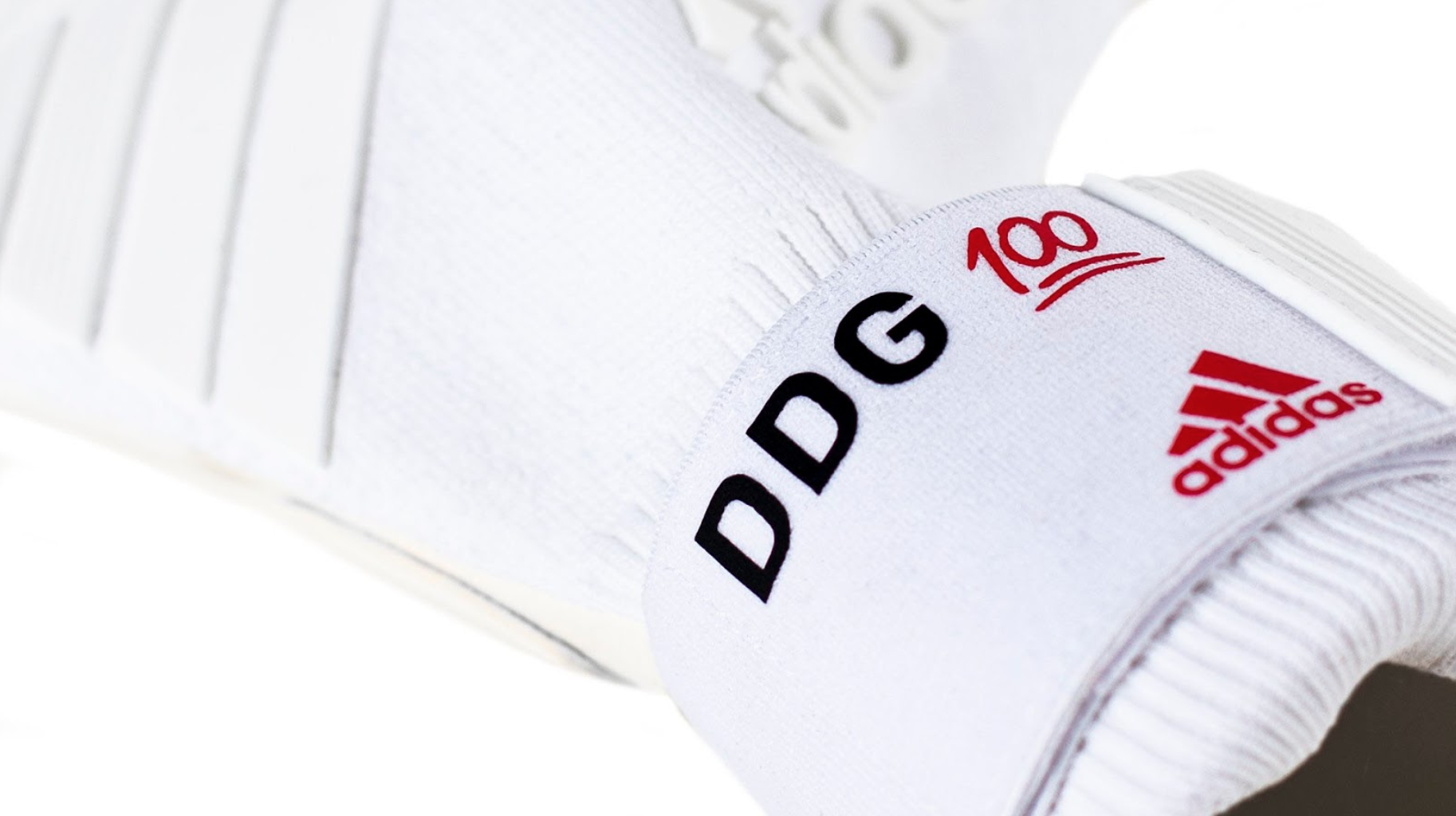 gants-david-de-gea-adidas-special-cleen-sheet-1