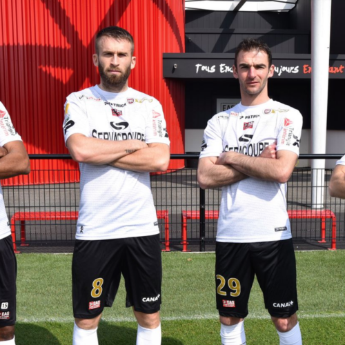 Image de l'article Guingamp jouera la finale de la Coupe de la Ligue avec un maillot en hommage à la Bretagne