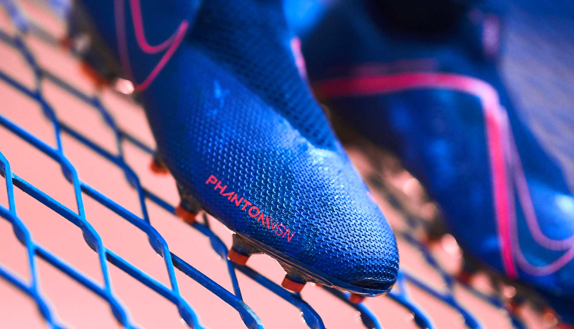 nike-phantom-vision-fully-charged-5