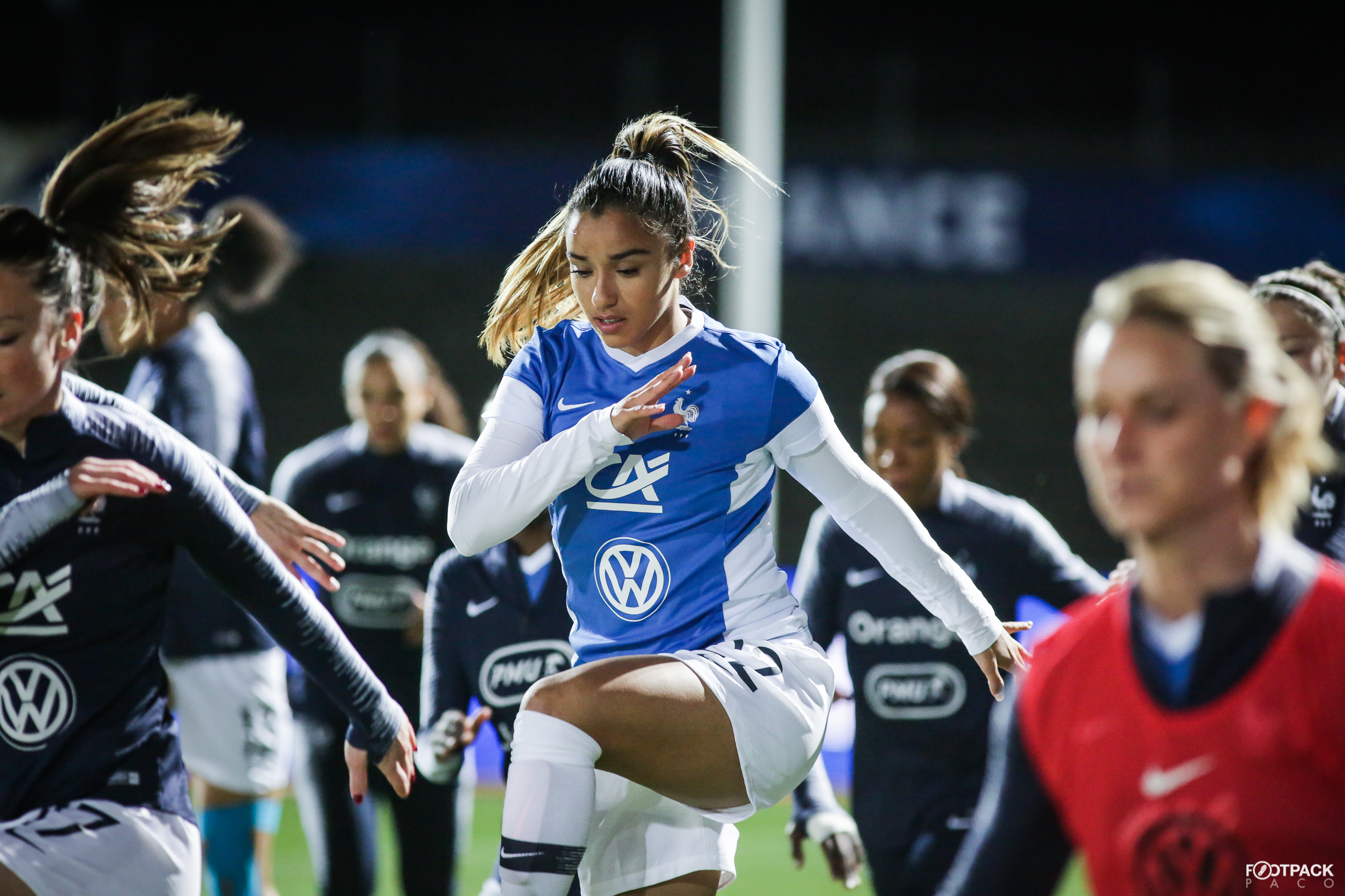 sakina-karchaoui-equipe-de-france-feminine-coupe-du-monde-2019-b