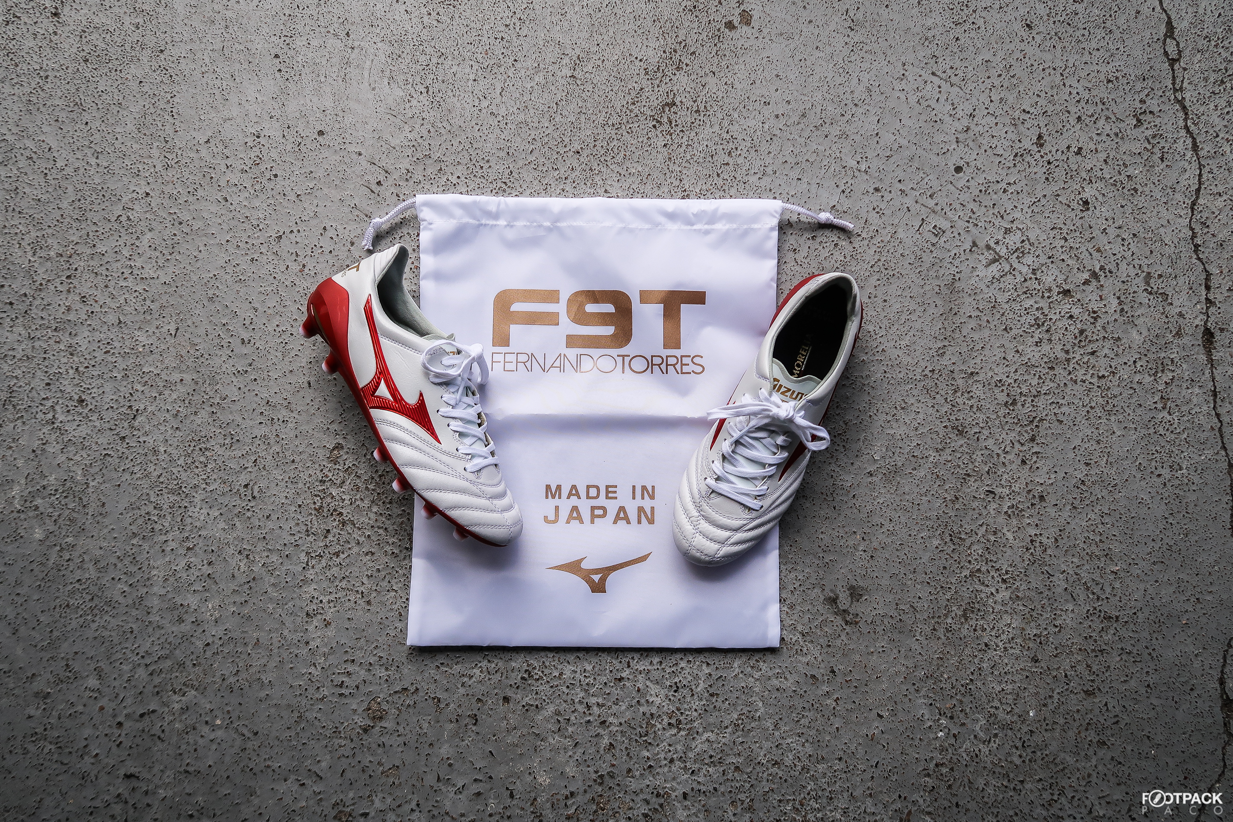 mizuno-morelia-2-neo-projet-F9T-fernando-torres-footpack-1
