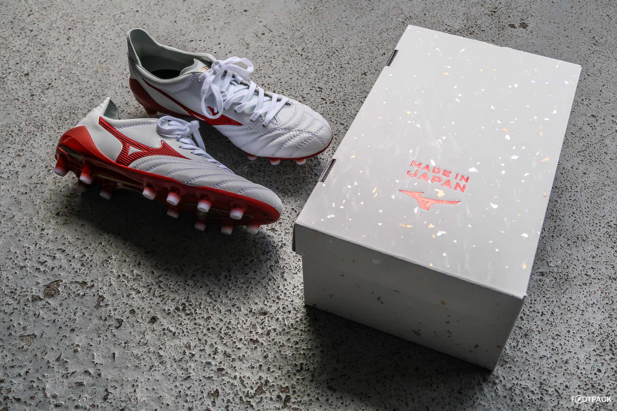 mizuno-morelia-2-neo-projet-F9T-fernando-torres-footpack-10