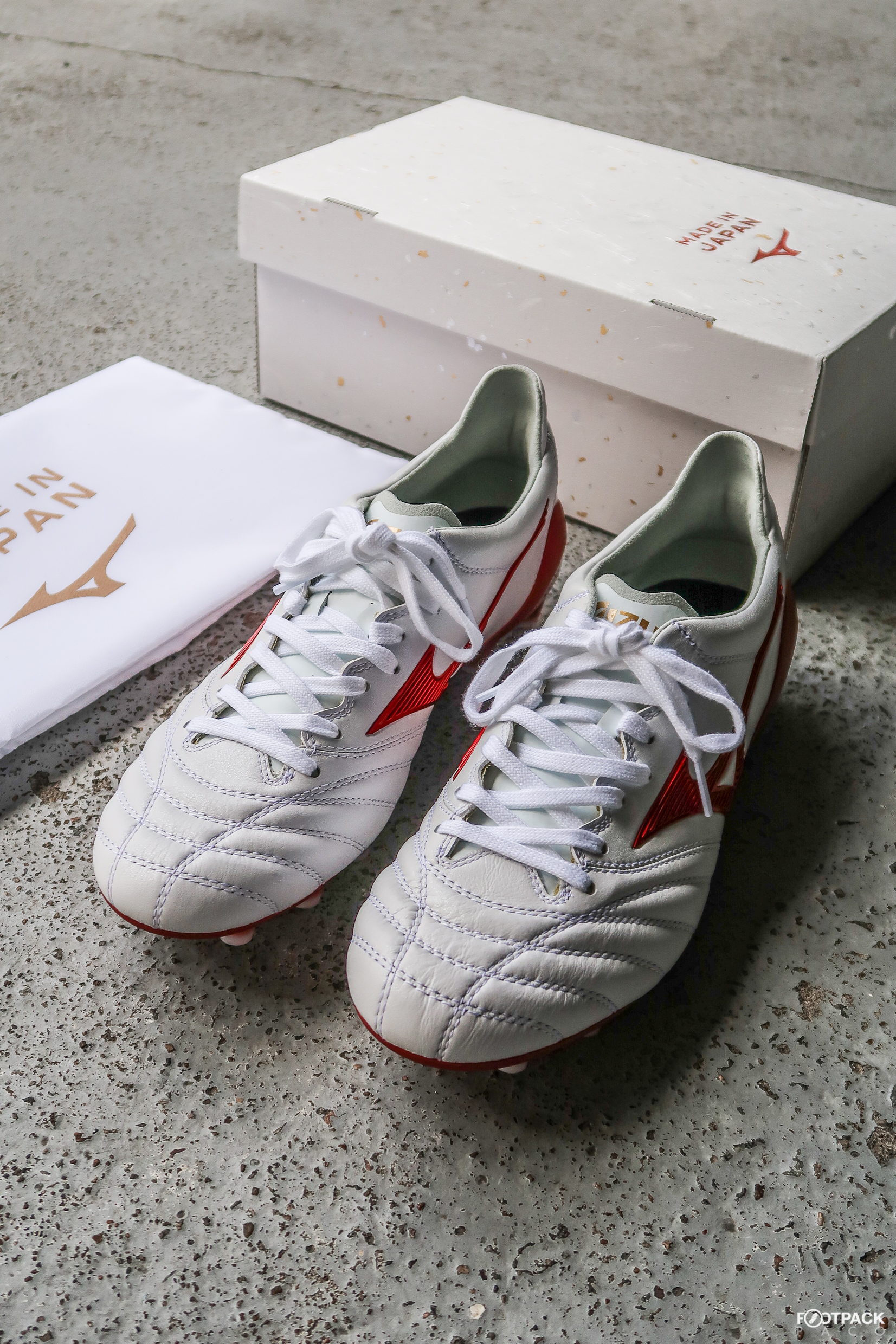 mizuno-morelia-2-neo-projet-F9T-fernando-torres-footpack-9