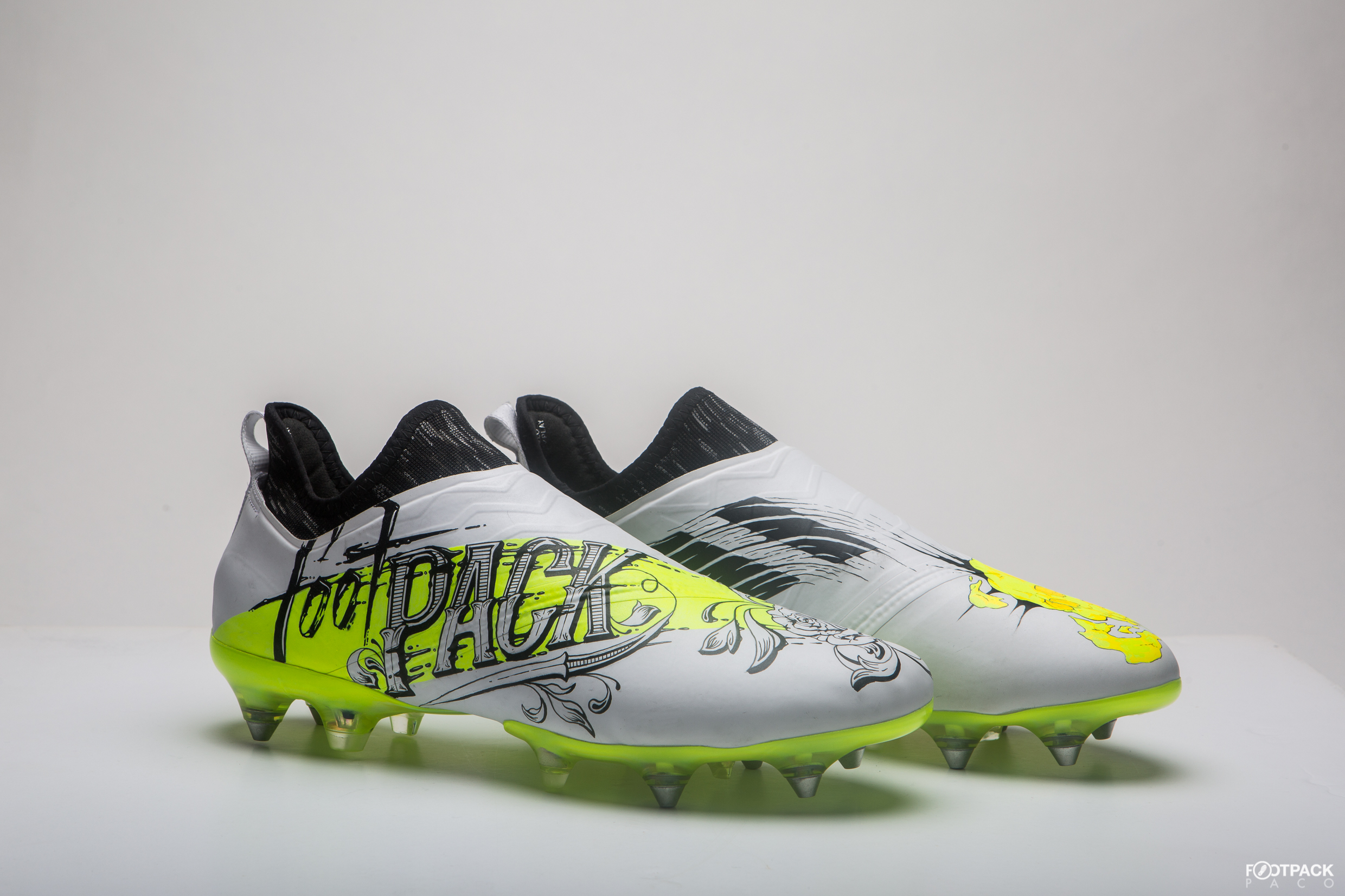 skin-glitch-footpack-adidas-co-creation-4