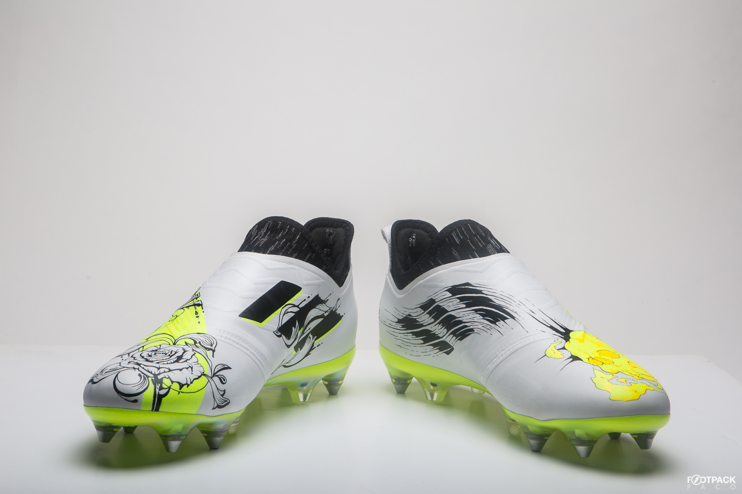 skin-glitch-footpack-adidas-co-creation-6