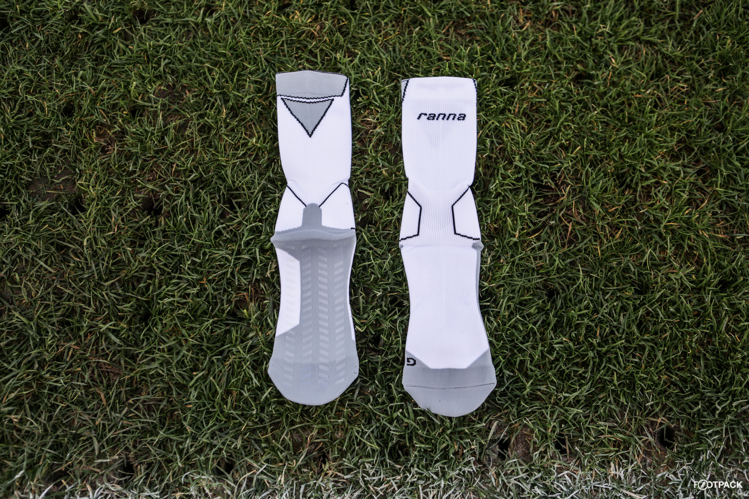 test-chaussettes-football-ranna-r-one-grip-footpack-4
