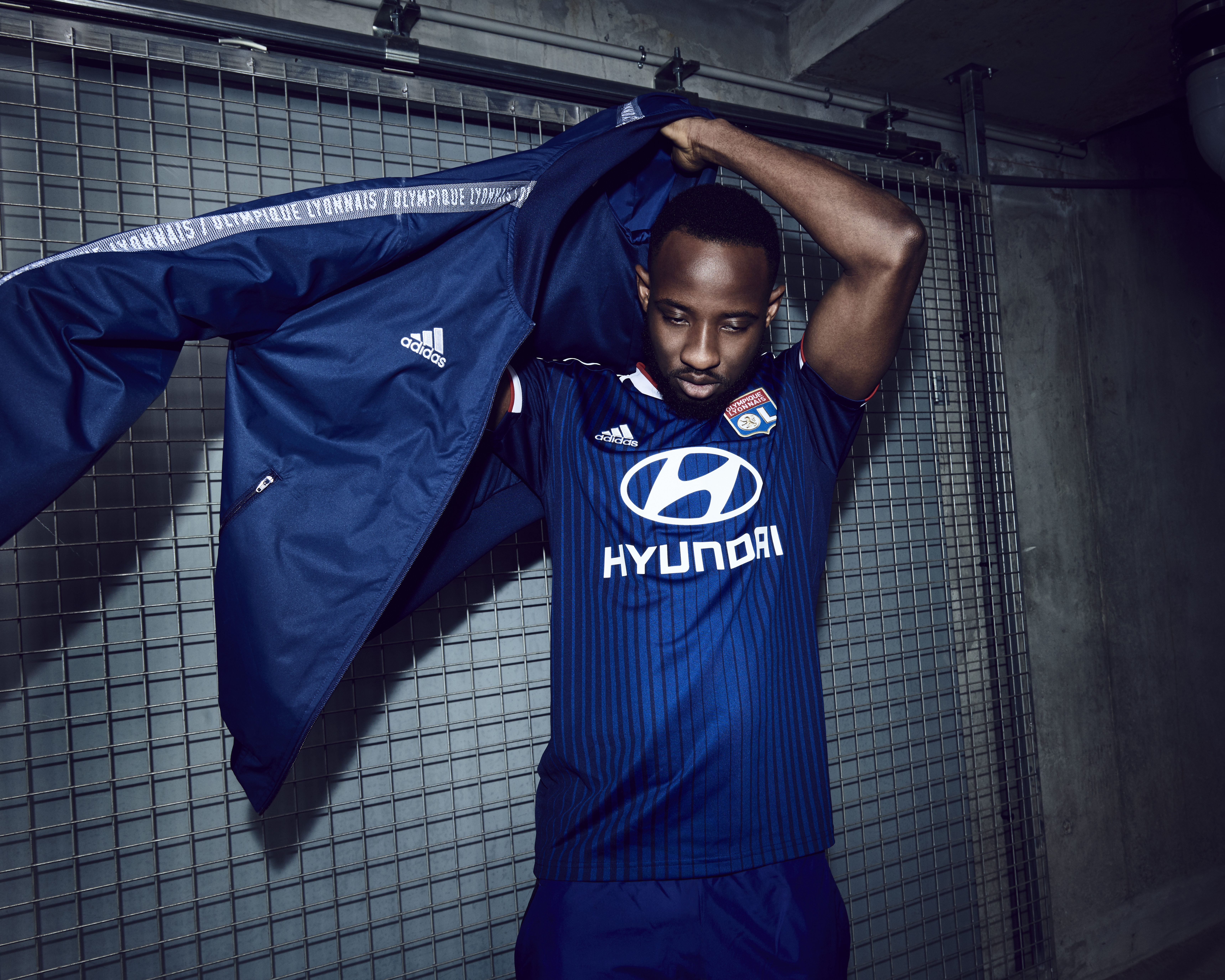maillot-exterieur-olympique-lyonnais-ol-lyon-2019-2020-adidas-9