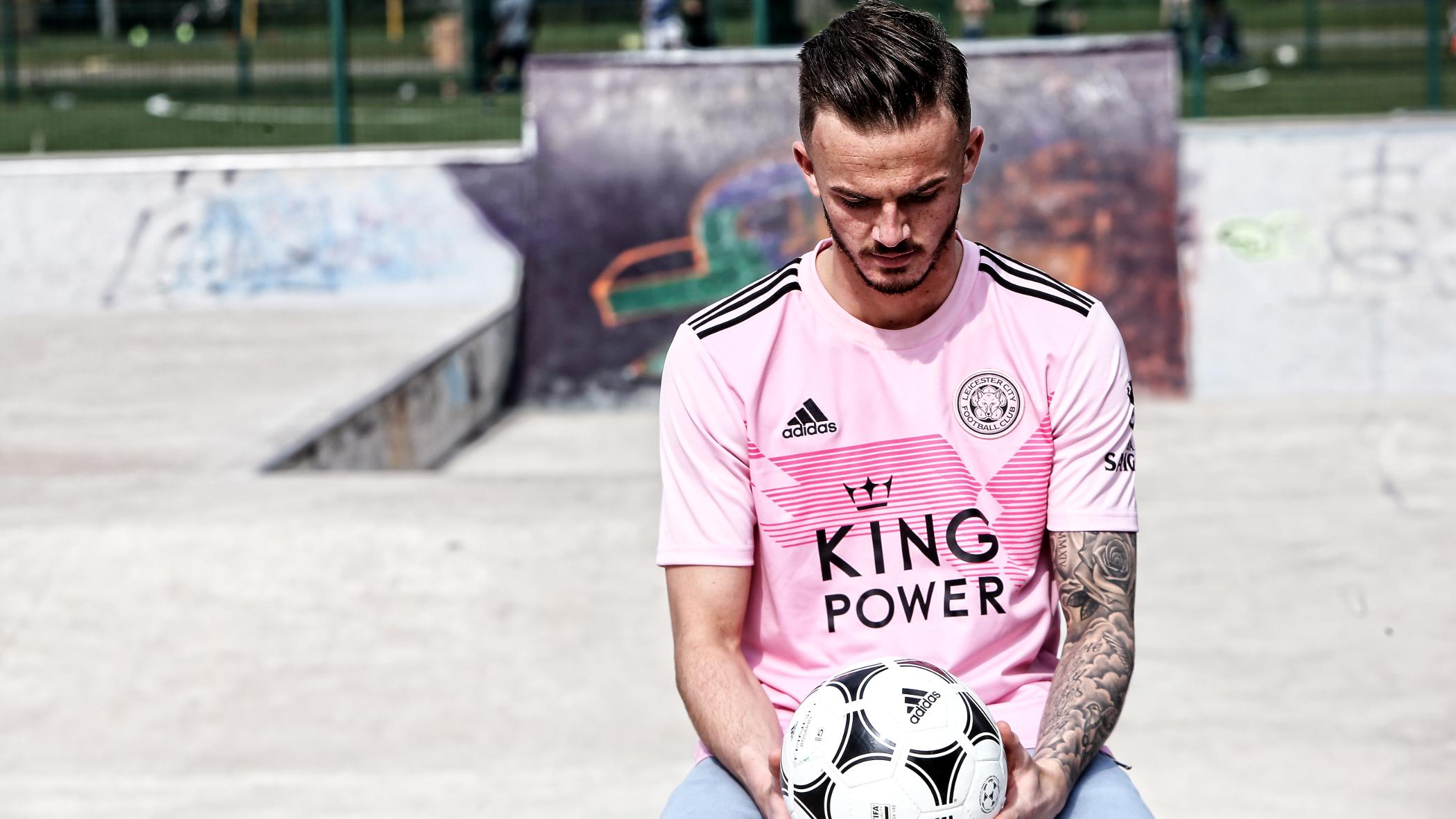 maillot-exterieur-rose-leicester-city-2019-2020-adidas-1
