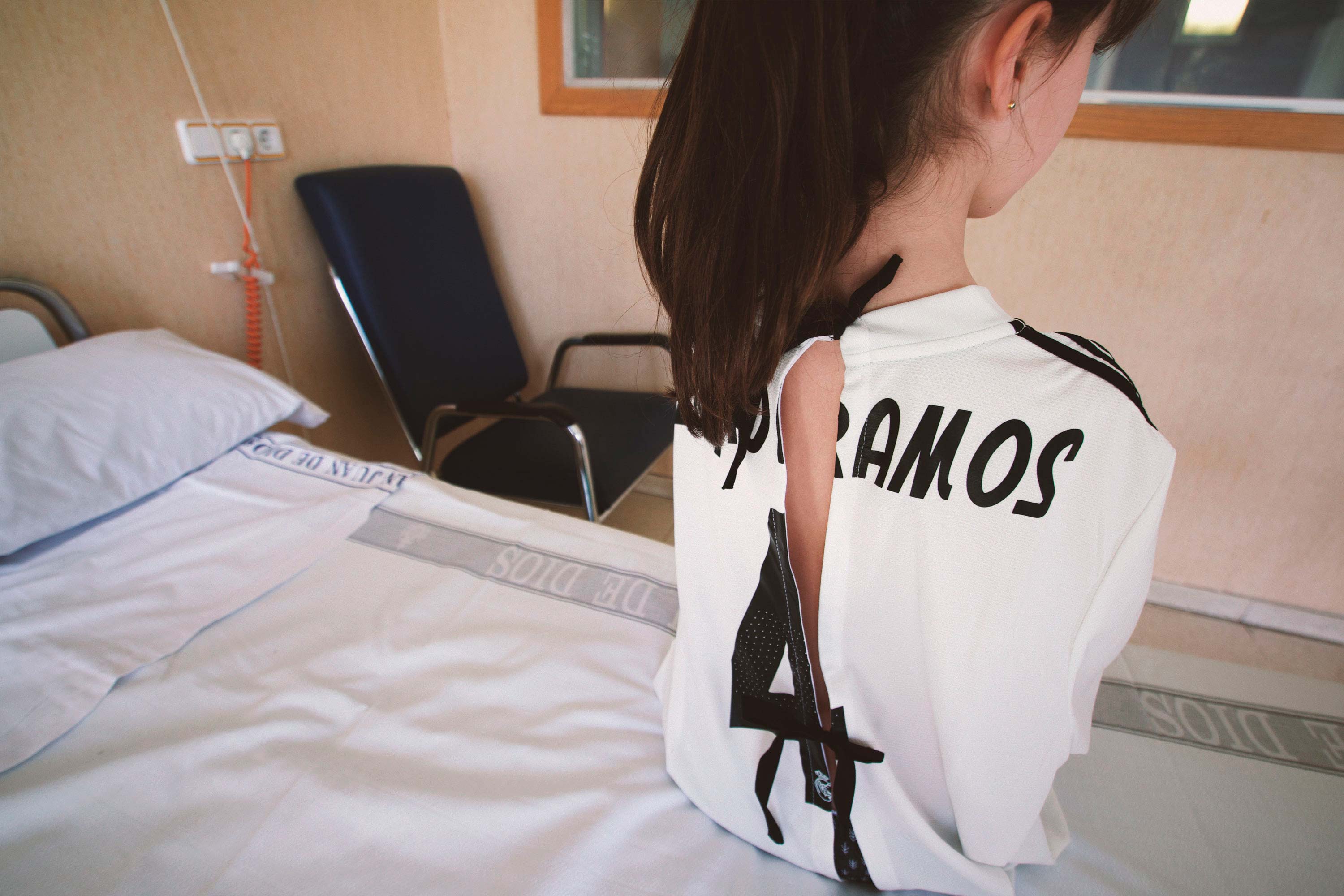 robes-hopital-maillot-de-football-initiative-panenka-3